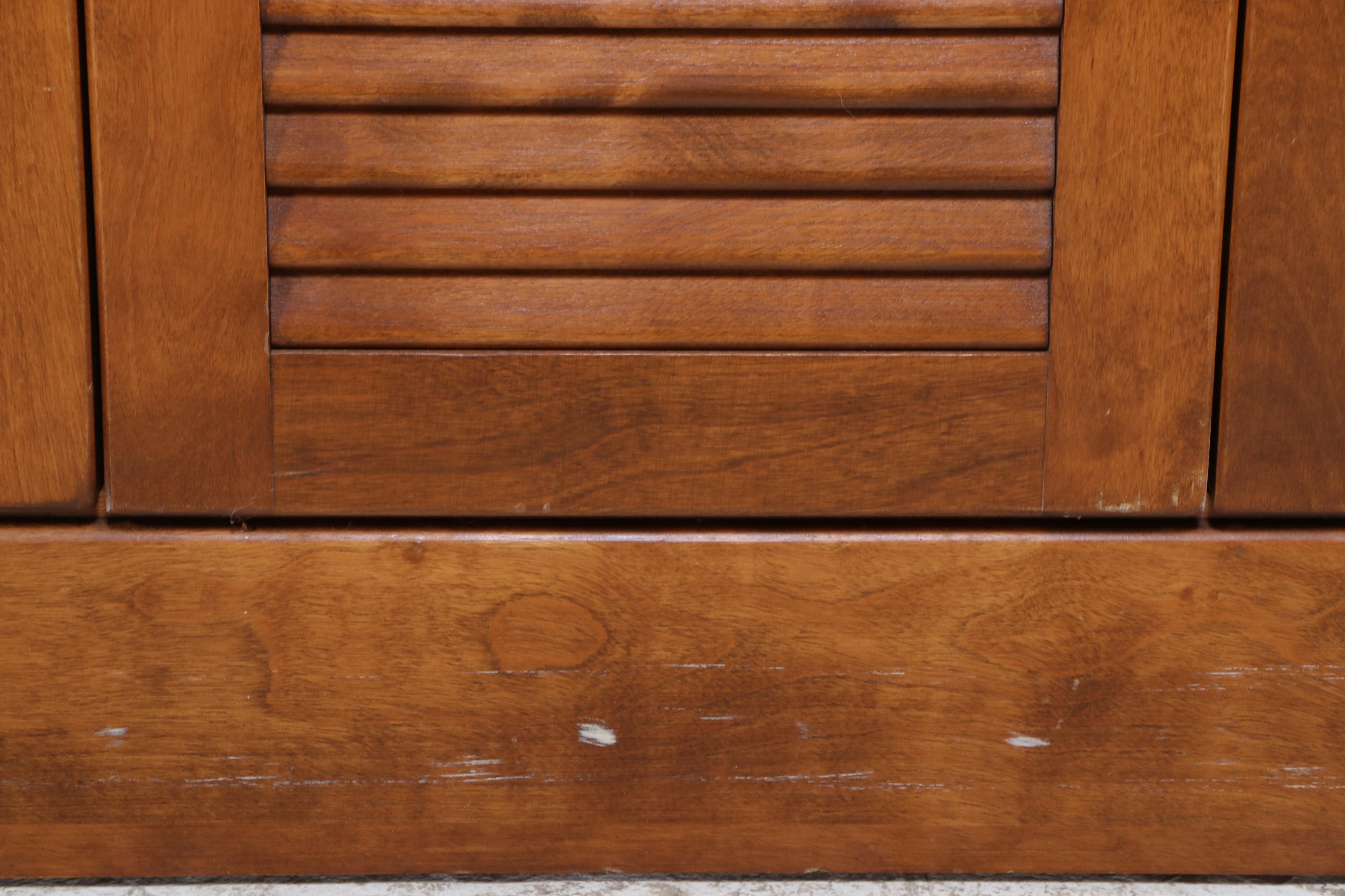 Ethan Allen Federal Style Laminate Top Side Cabinet with Wall Mirror