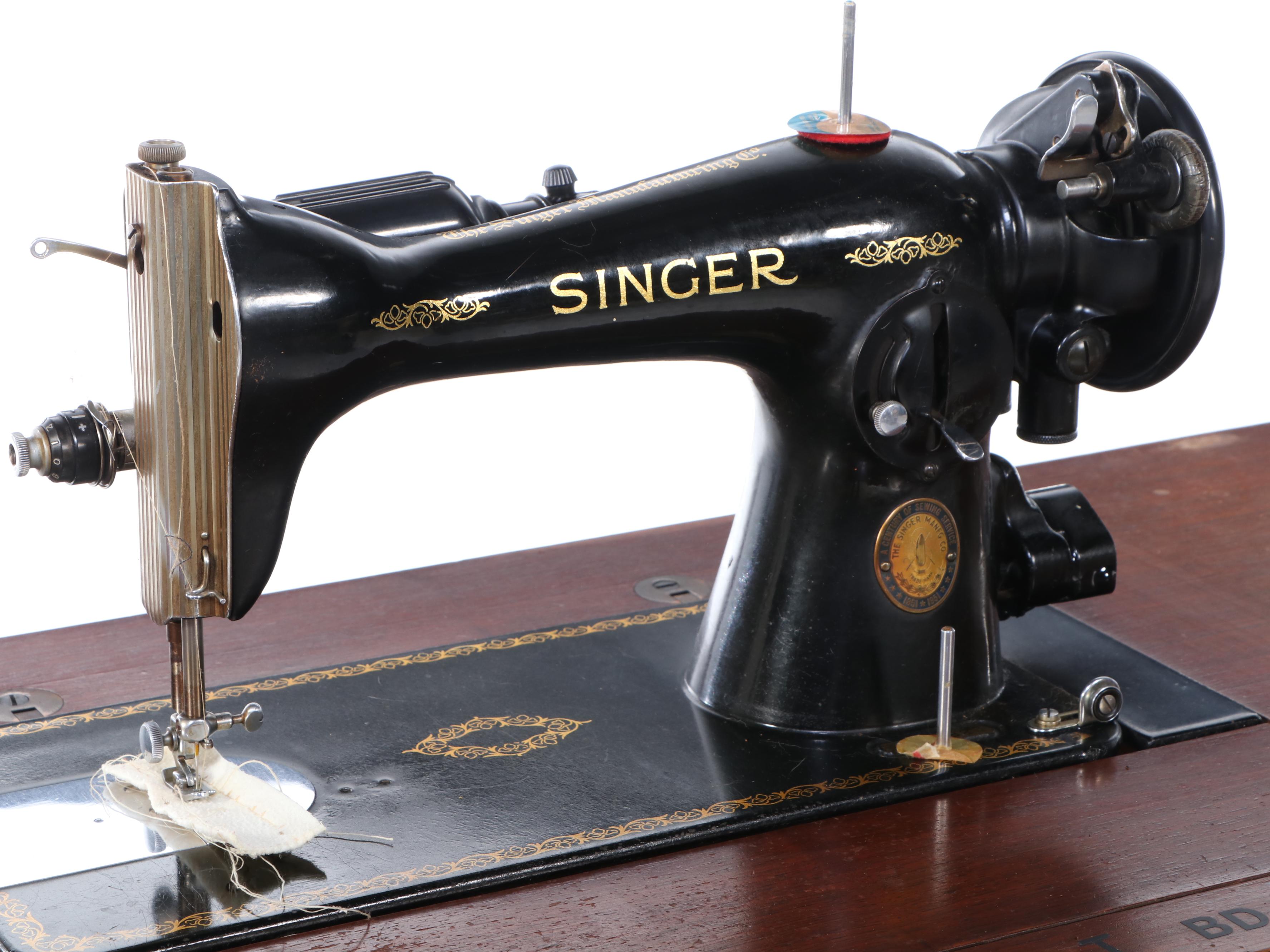 Singer Sewing Machine Model 15. and Table with Chair, 1950