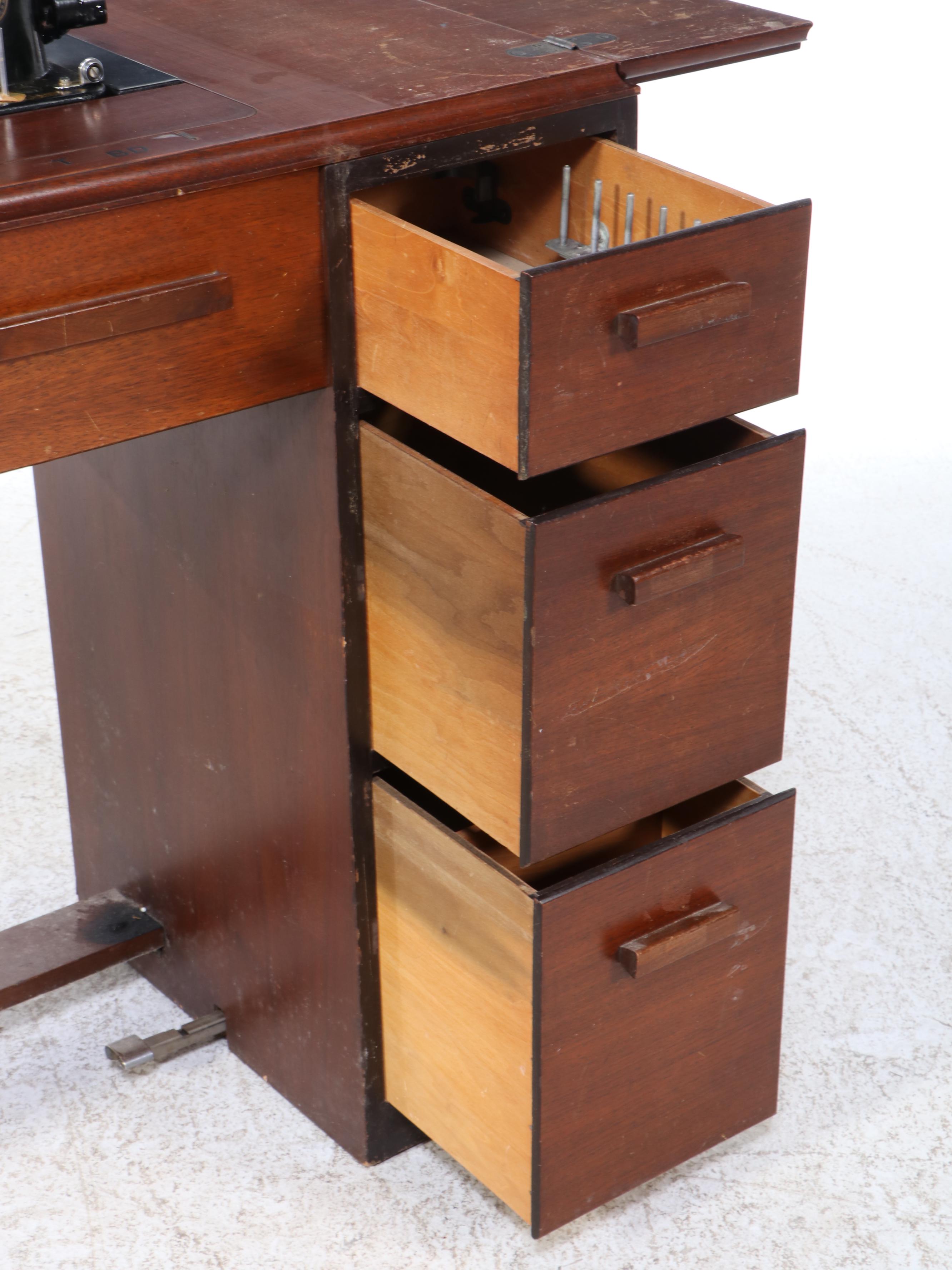 Singer Sewing Machine Model 15. and Table with Chair, 1950