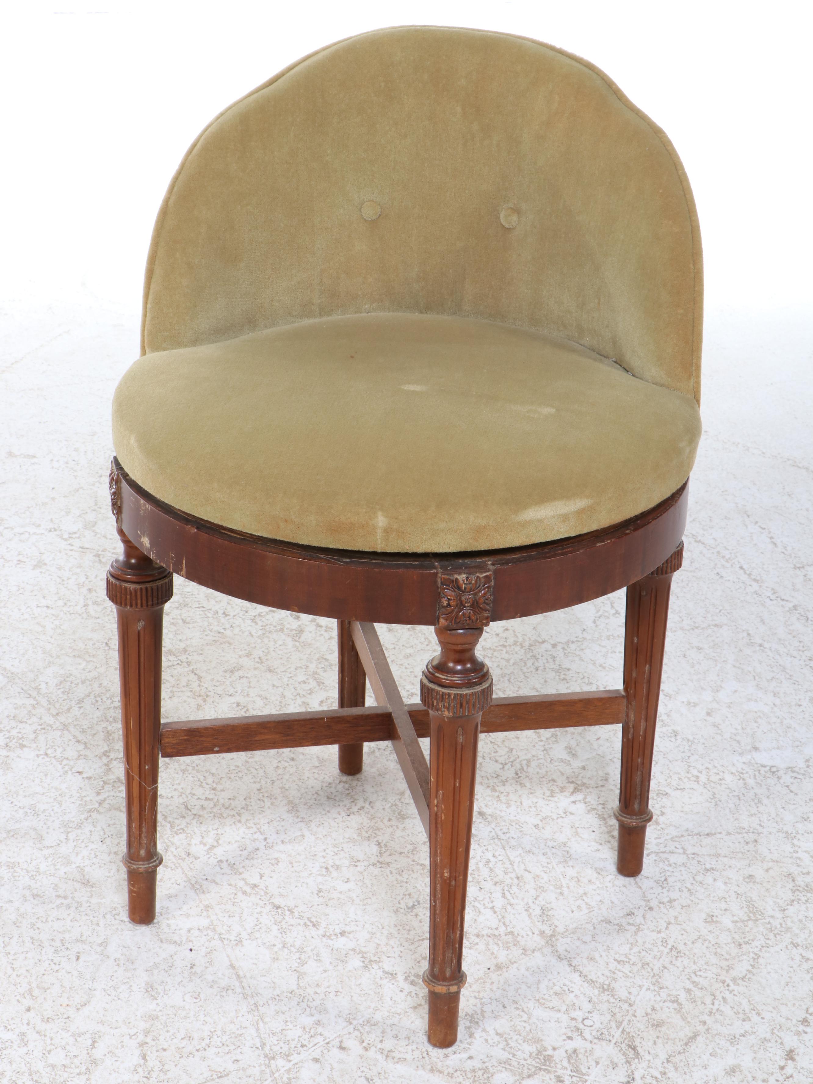 Singer Sewing Machine Model 15. and Table with Chair, 1950