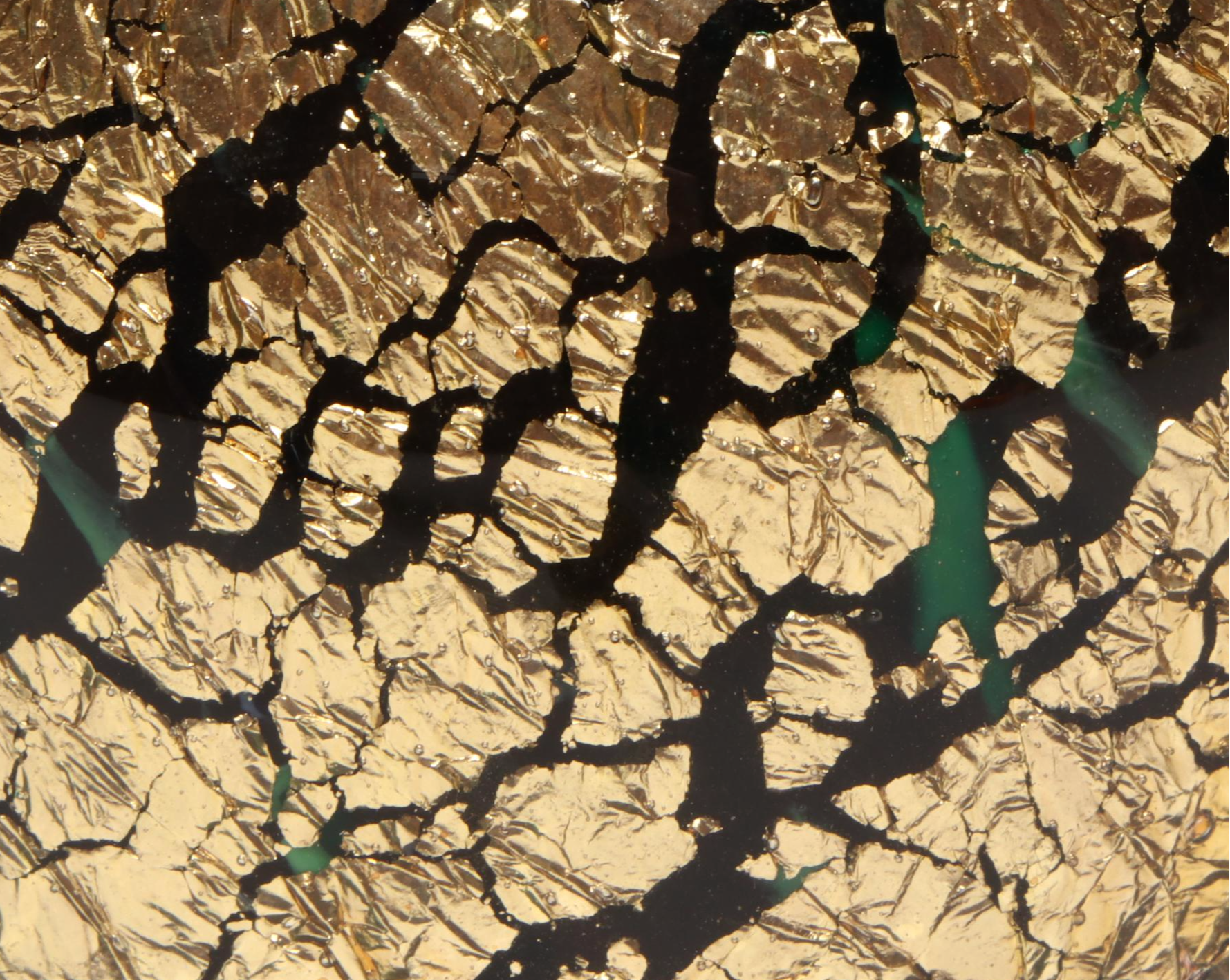 Jean-Claude Novaro Gold Foil and Emerald Art Glass Bottle, 2004