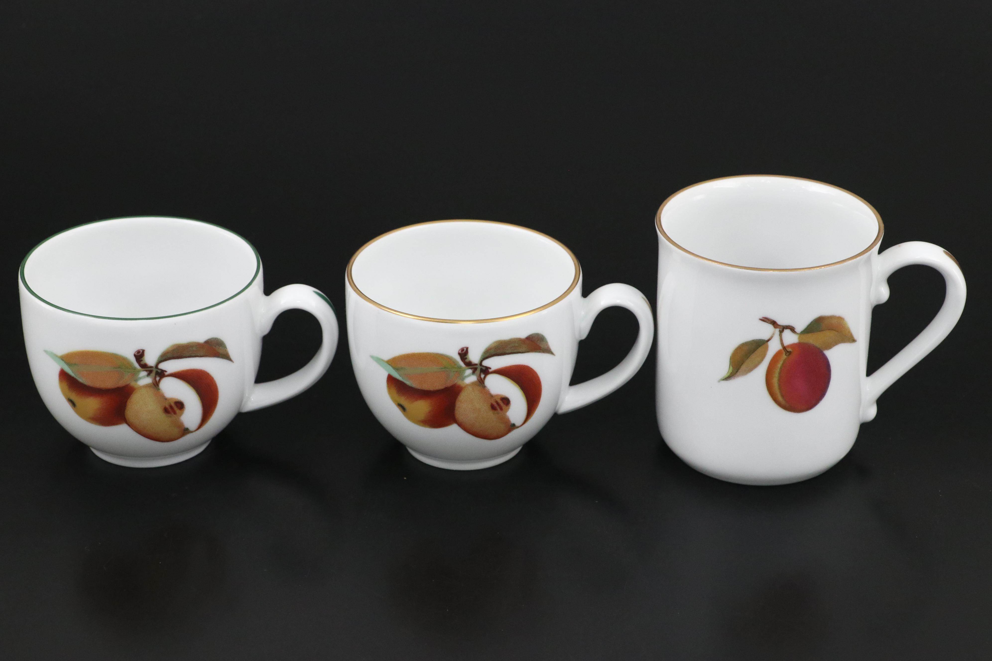 Royal Worcester "Evesham" with "Evesham Vale" Dinnerware and Serving Pieces