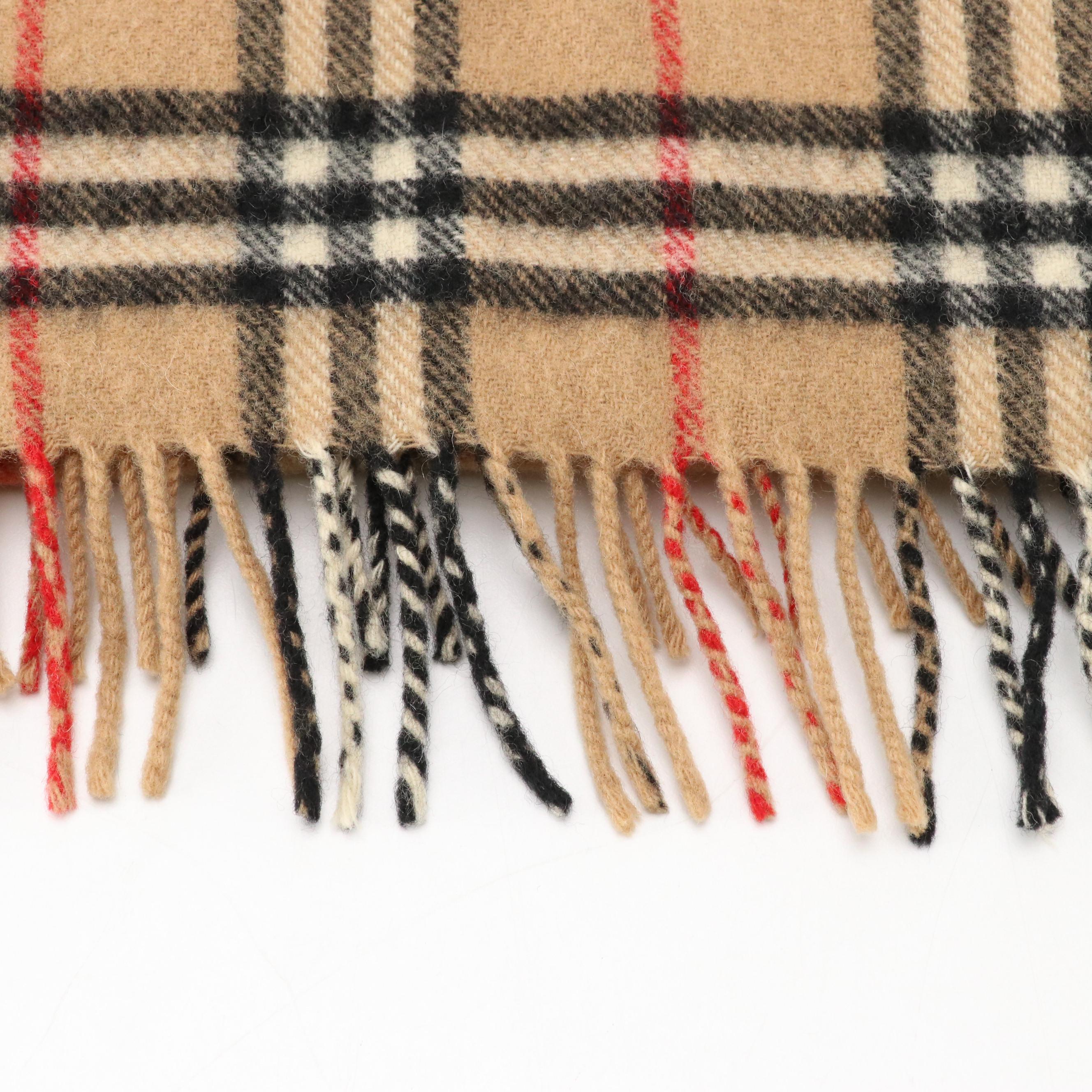 Burberrys of London Lambswool Fringe Scarf in Nova Check
