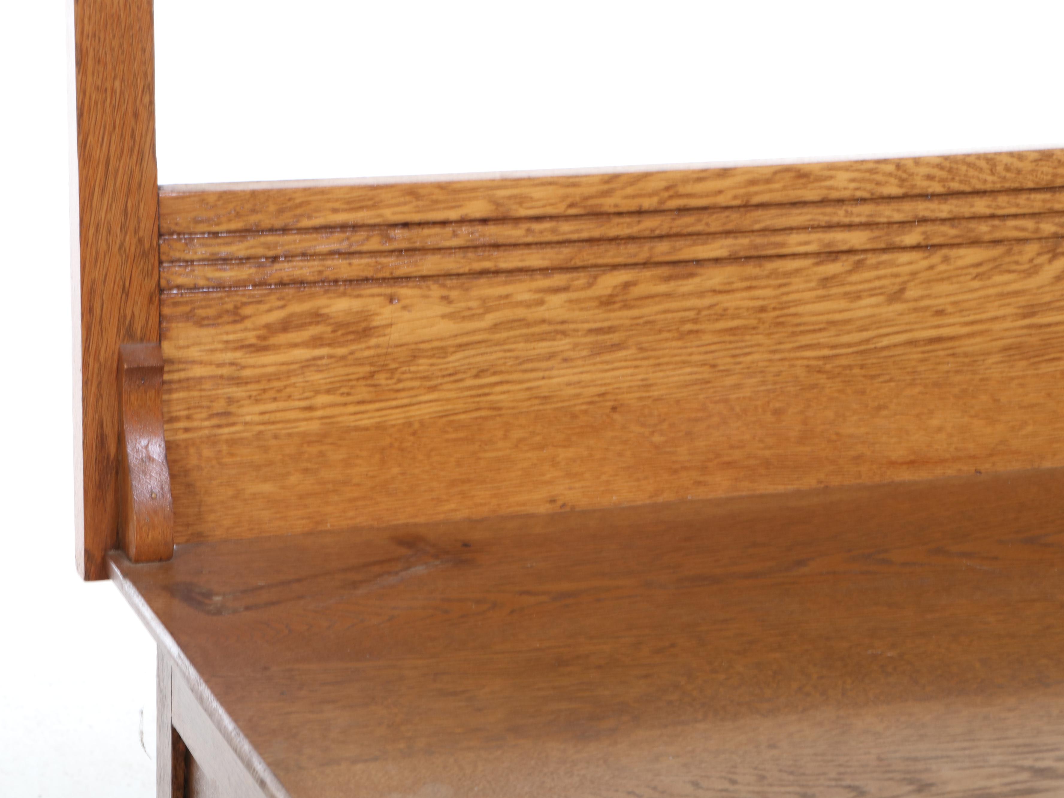 Late Victorian Quartersawn Oak Washstand with Towel Bar, Circa 1900