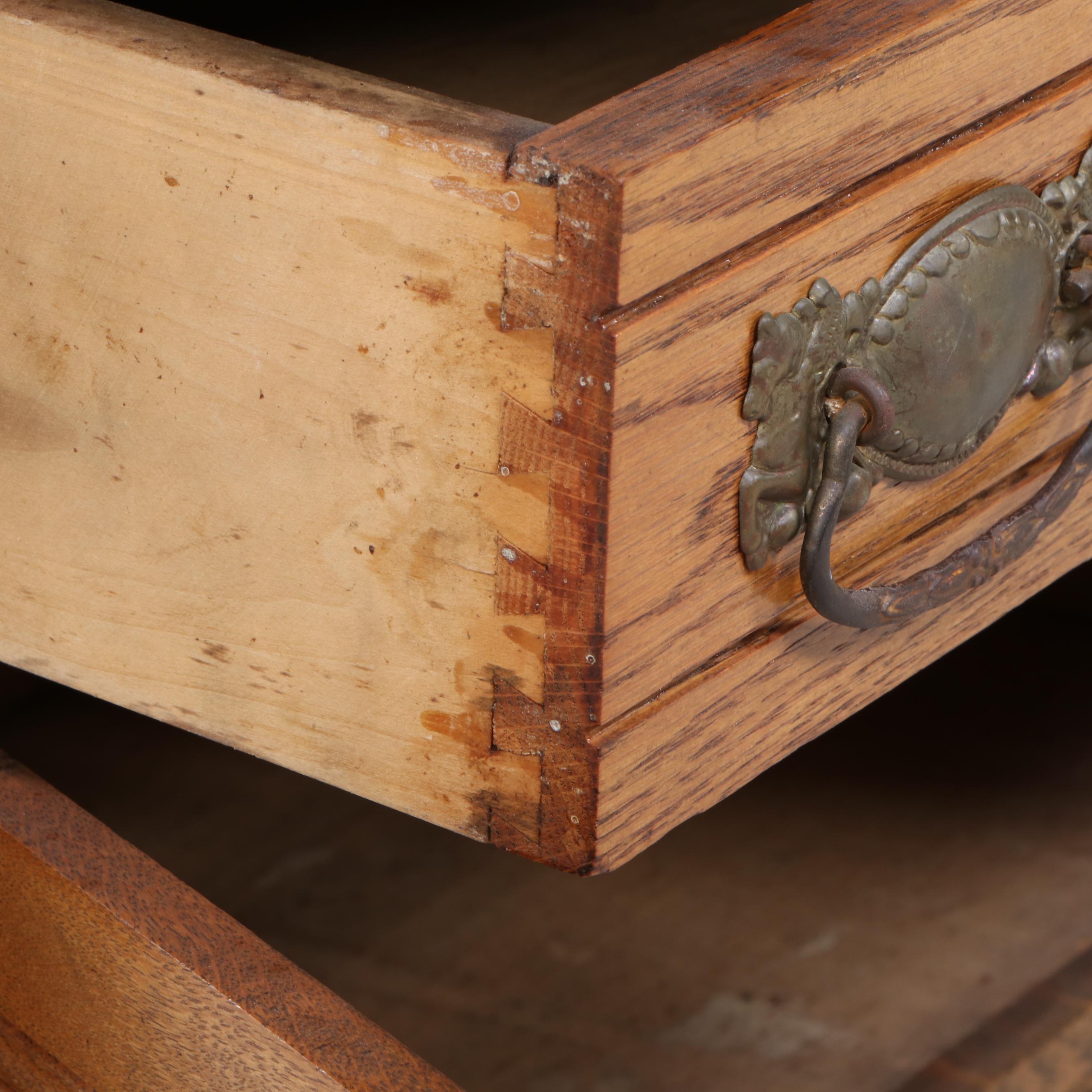 Late Victorian Quartersawn Oak Washstand with Towel Bar, Circa 1900
