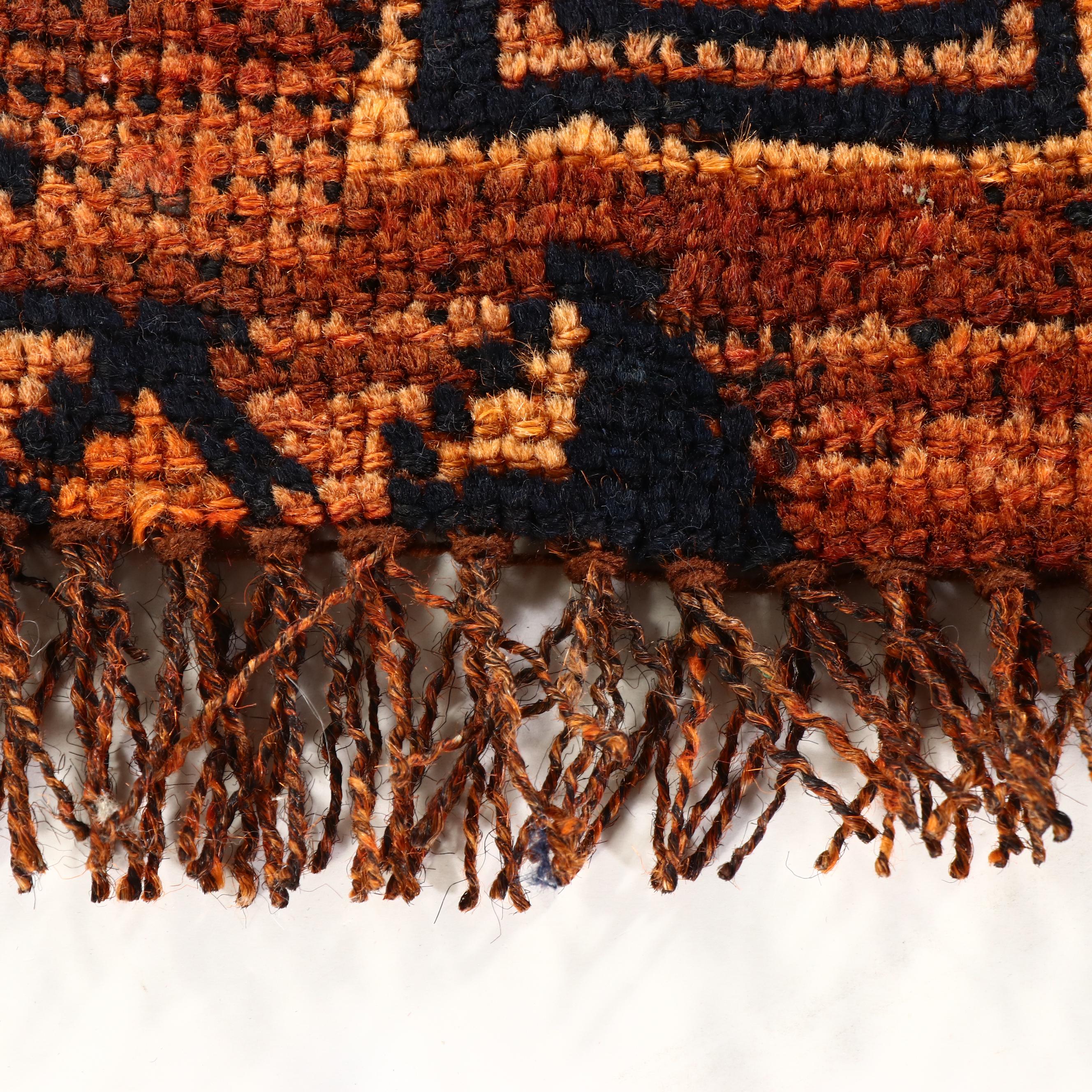 2'2 x 3' Hand-Knotted Persian Qashqai Accent Rug Remnant