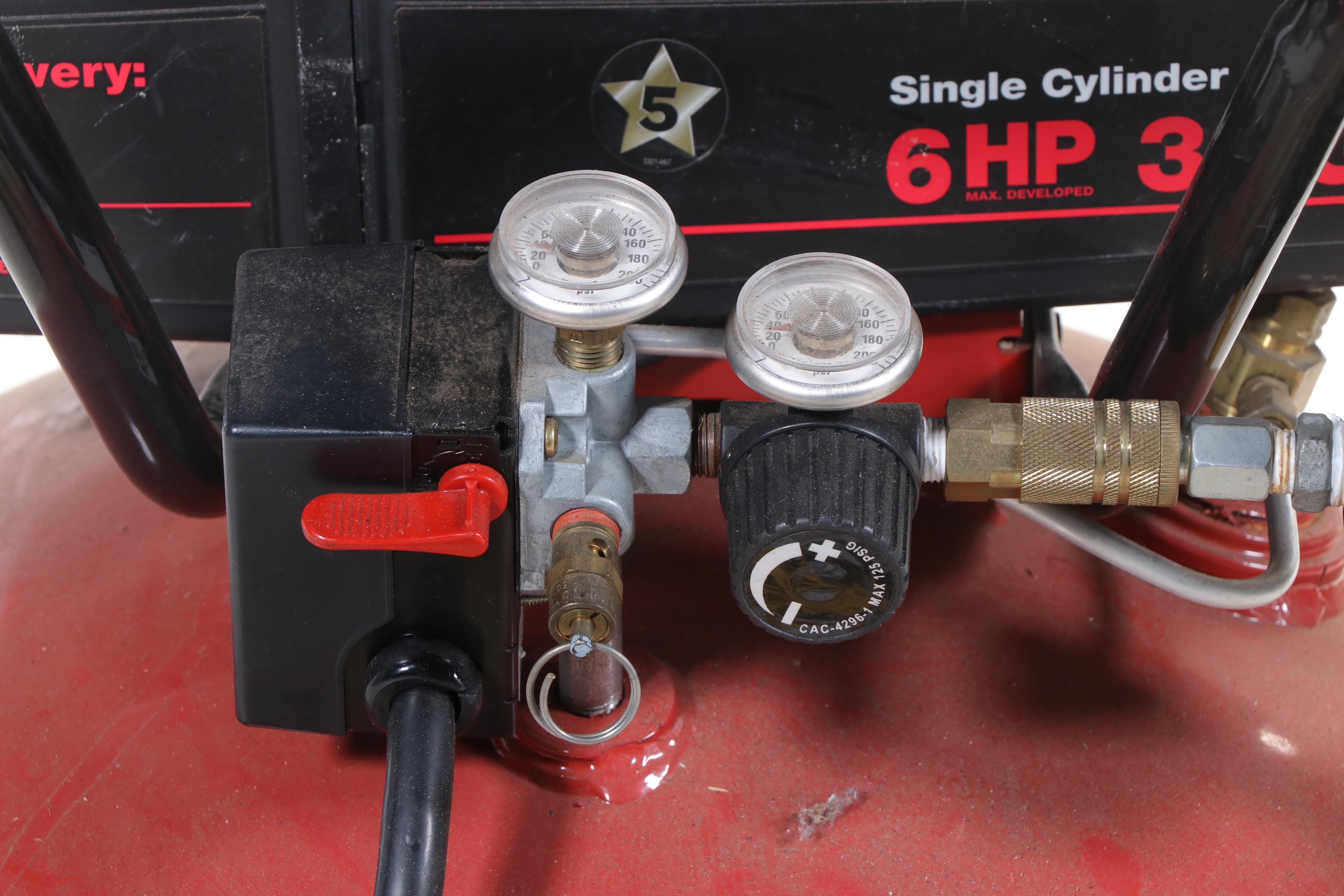 Craftsman Model 919.165140 30 Gallon Single Cylinder Air Compressor