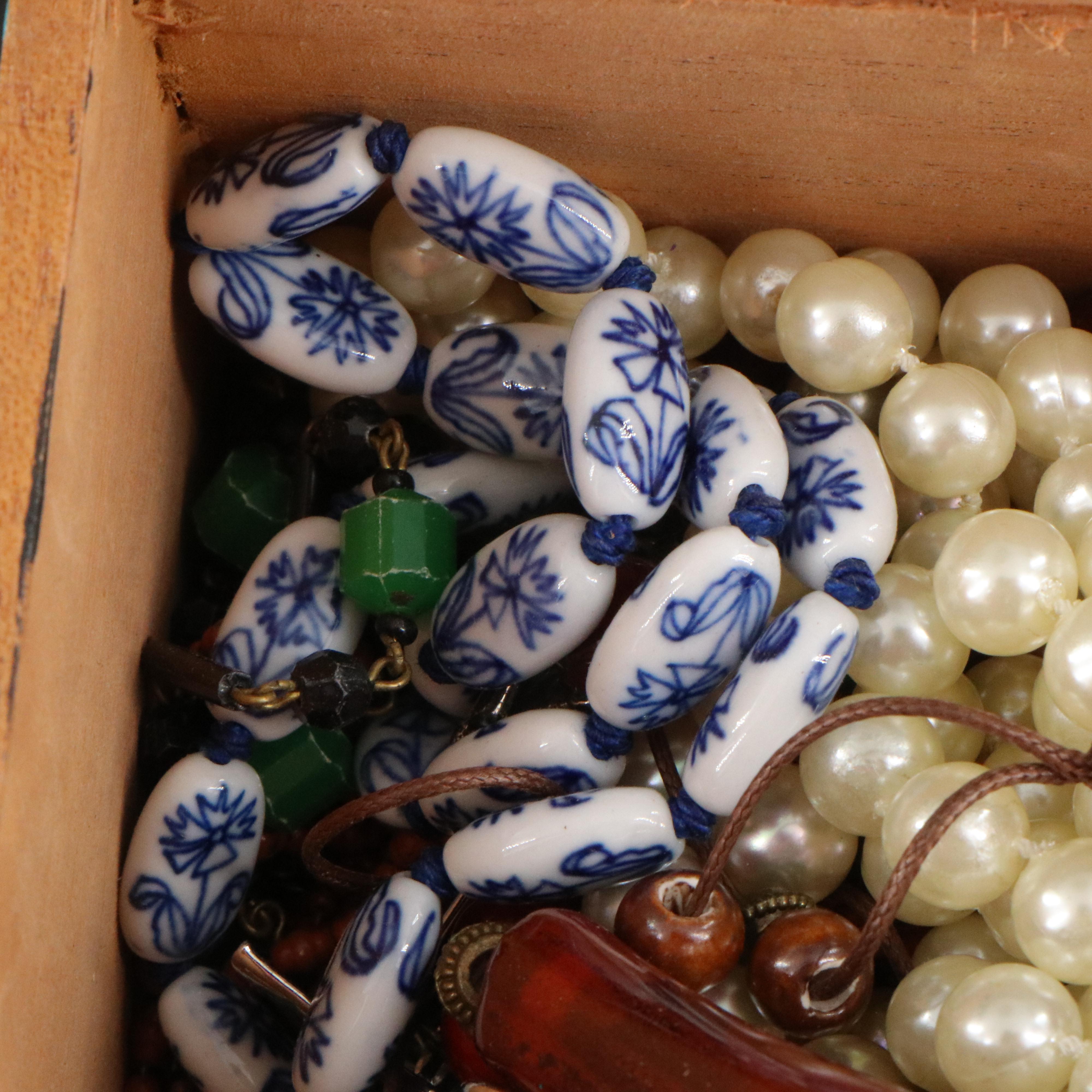 Uncommon Discoveries: Jewelry Collection