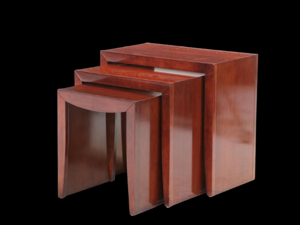 Contemporary Home & Lawn