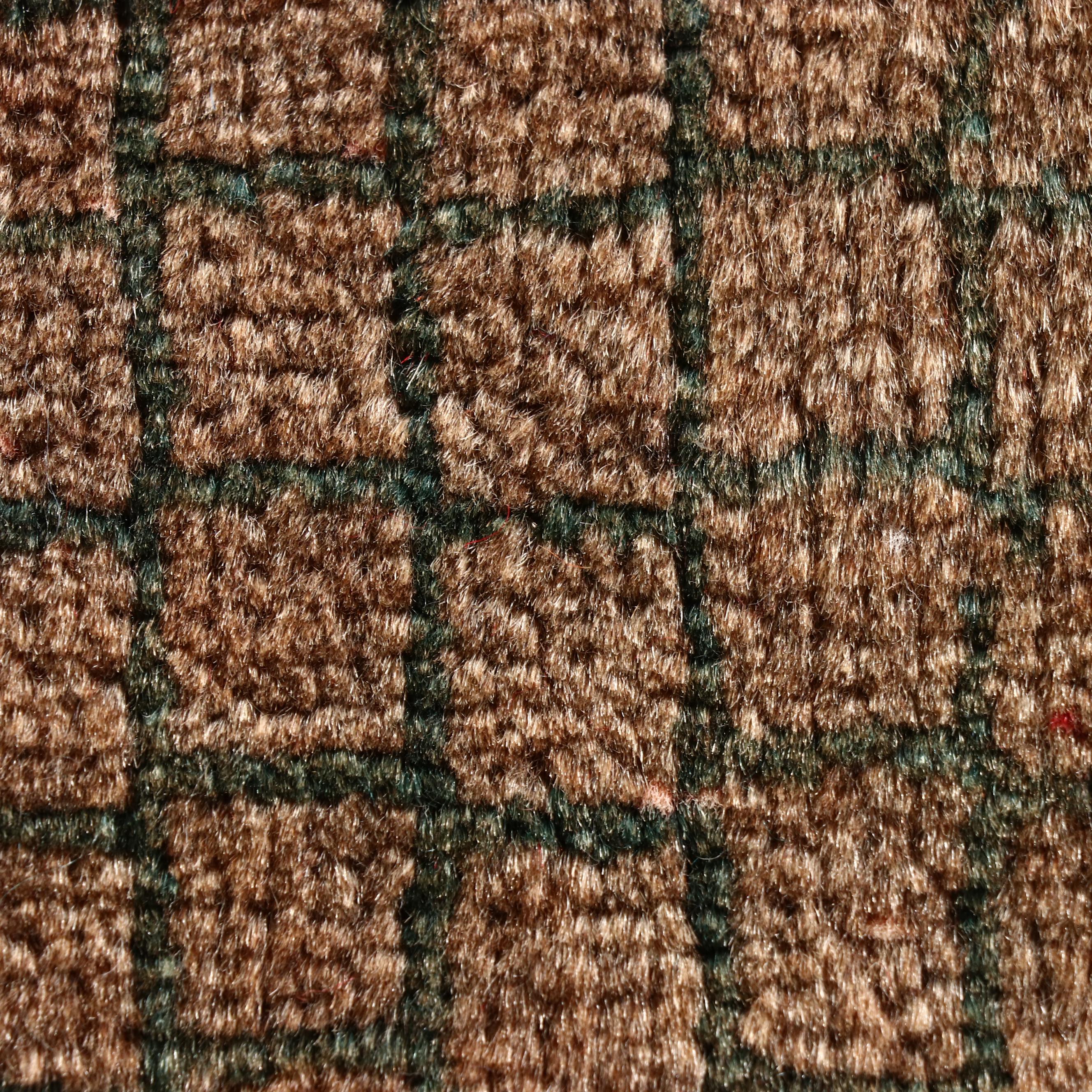 2' x 2' Hand-Knotted Persian Qashqai Pictorial Floor Mat