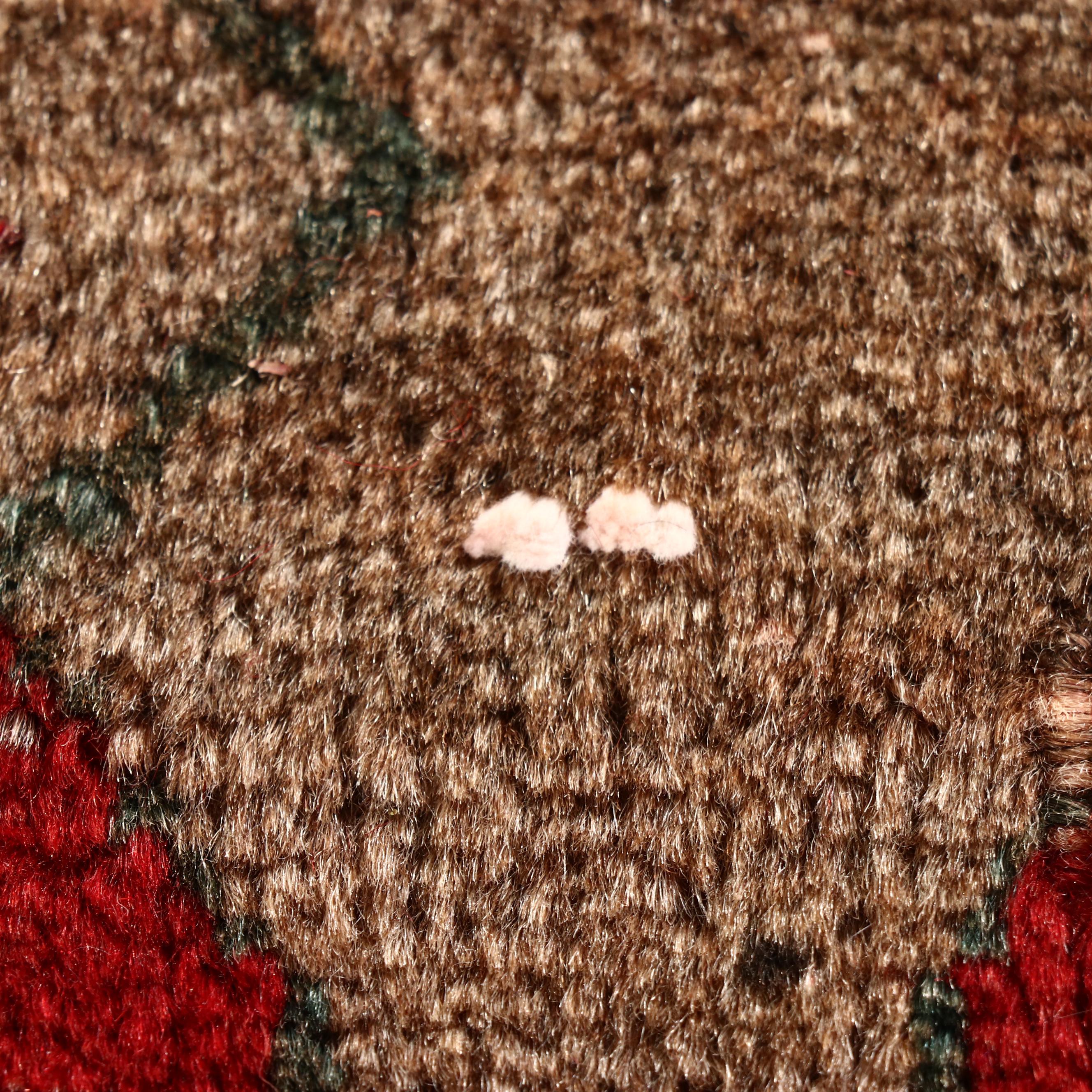 2' x 2' Hand-Knotted Persian Qashqai Pictorial Floor Mat