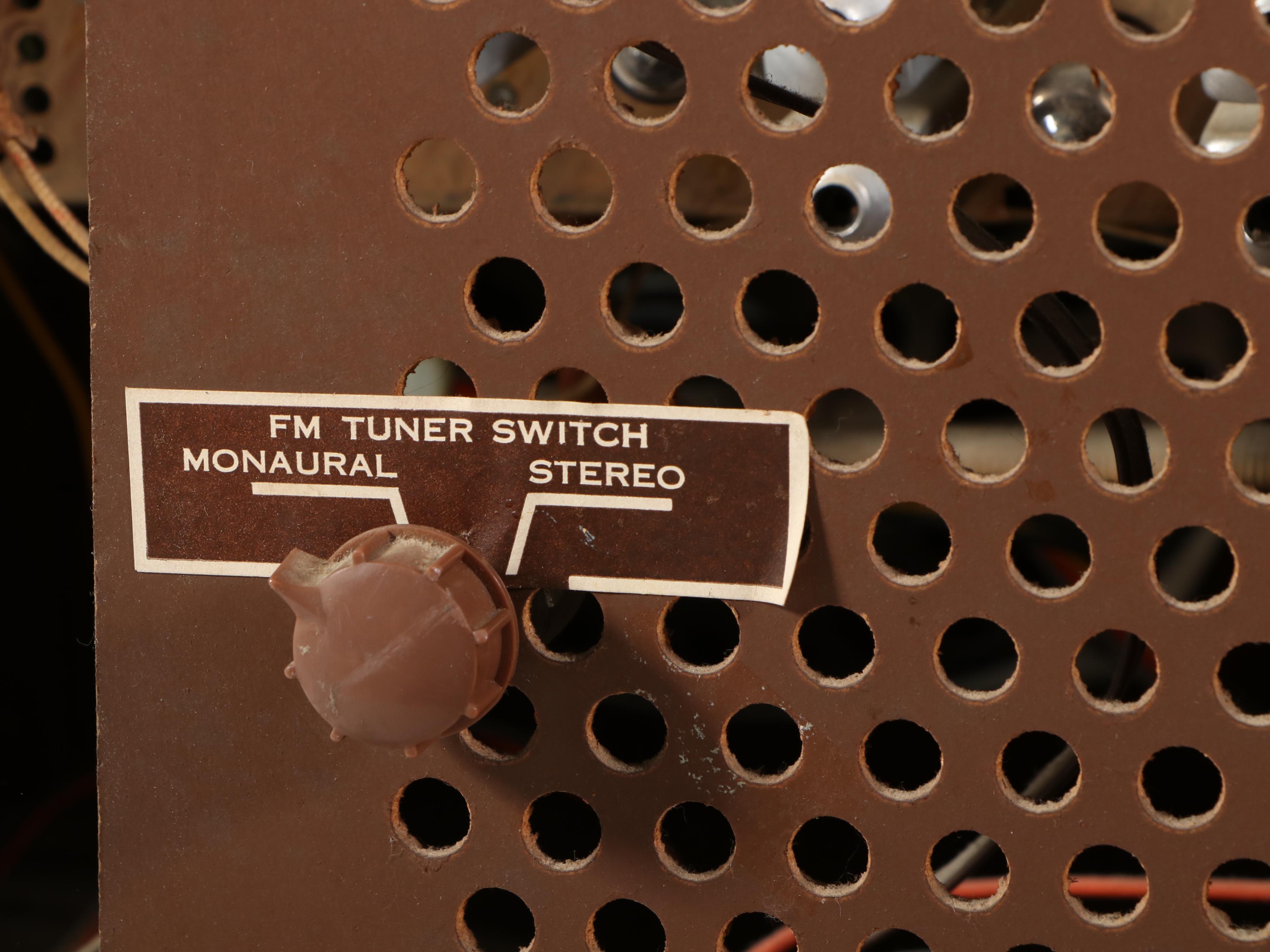 Zenith MCM Style MK2601 Stereo Console with Record Player, Mid-20th Century