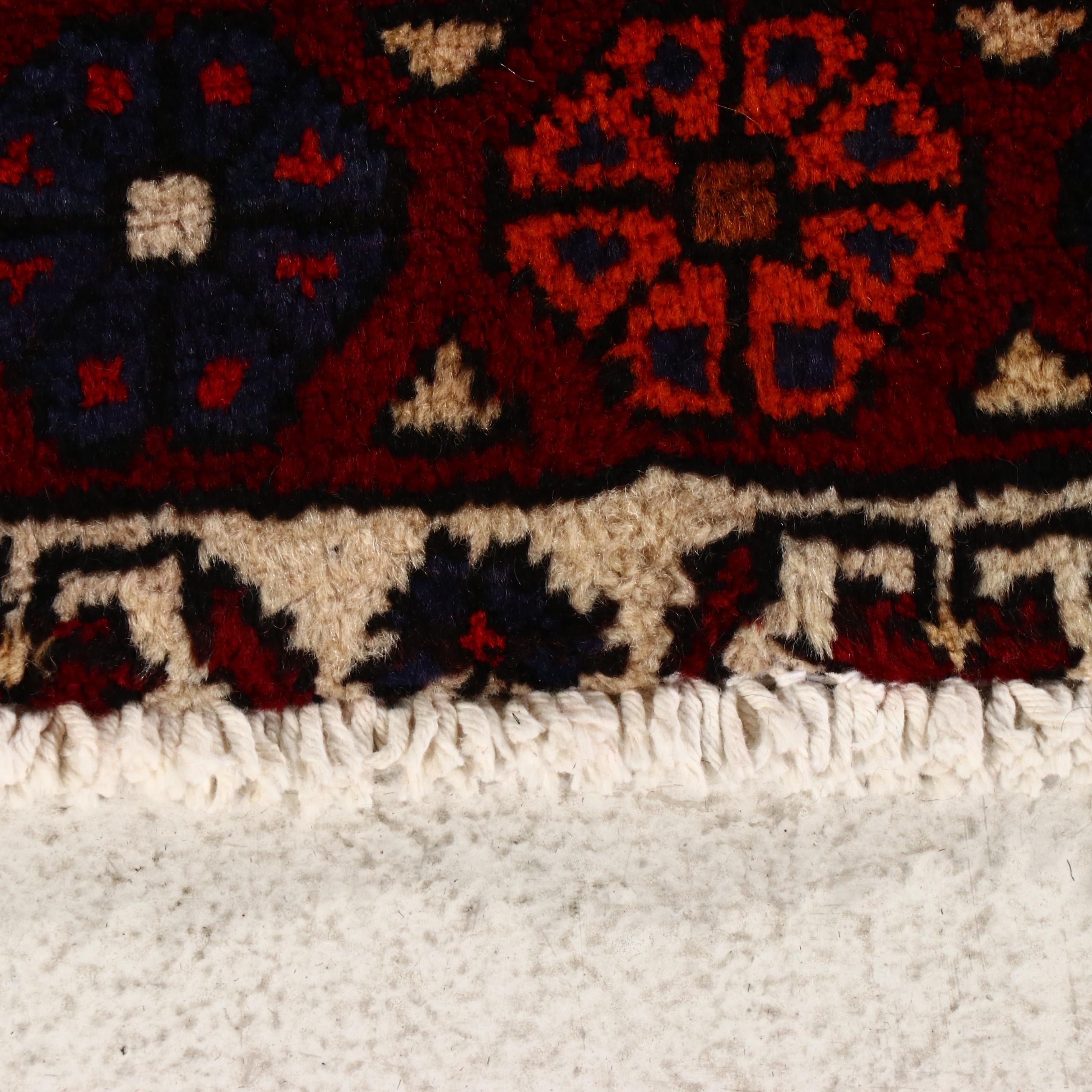 4'11 x 6'11 Hand-Knotted Persian Khamseh Chicken Area Rug