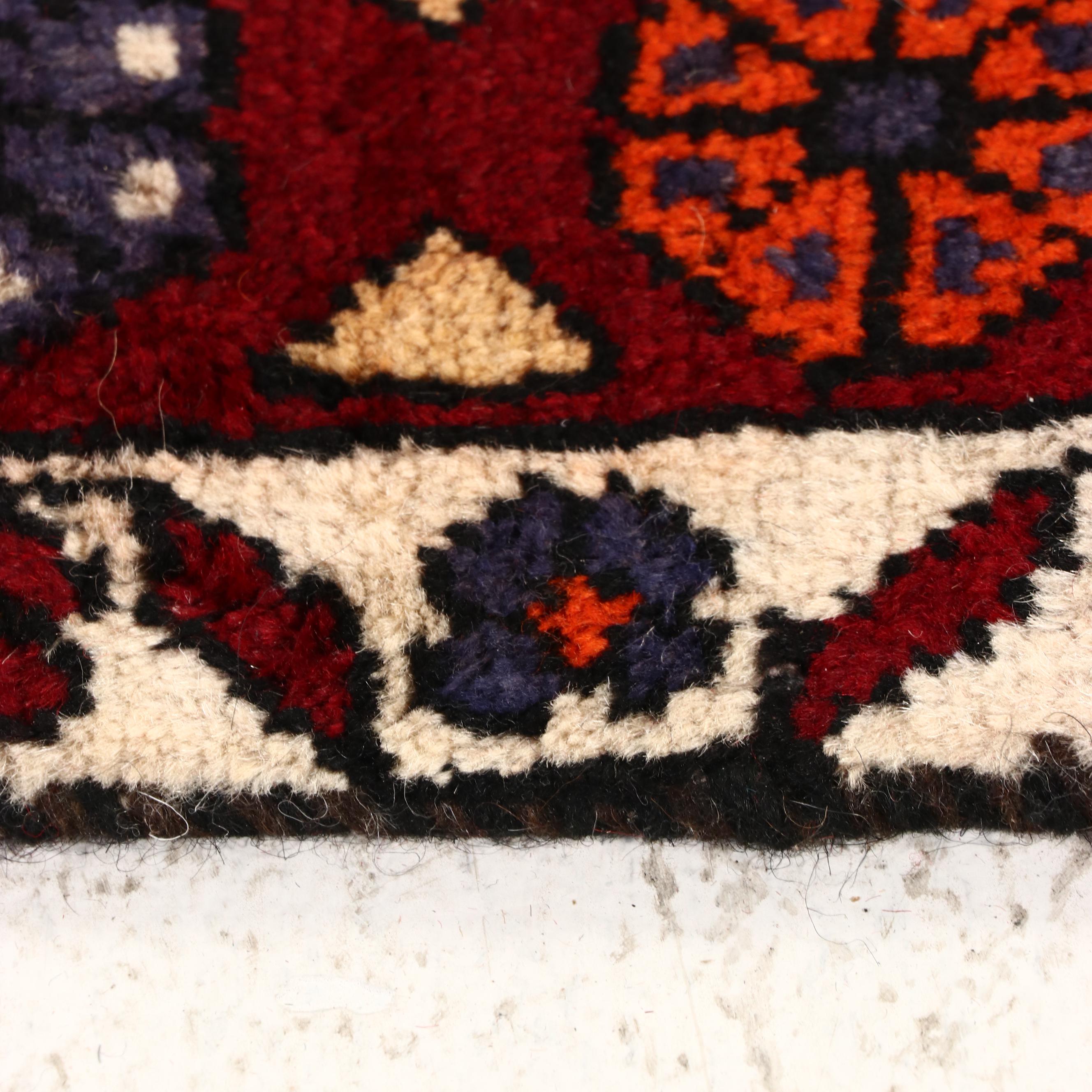 4'11 x 6'11 Hand-Knotted Persian Khamseh Chicken Area Rug