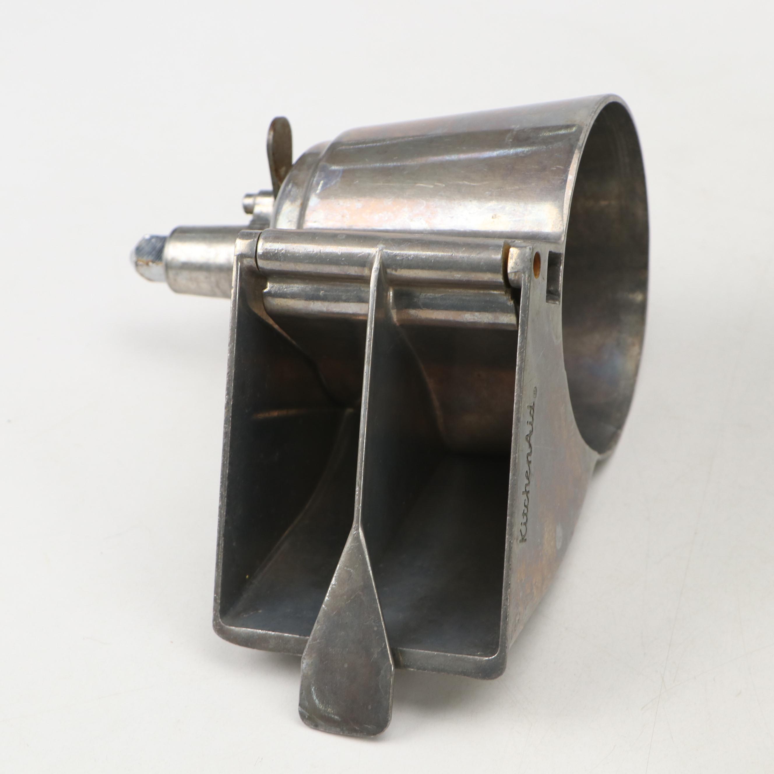 Kitchen Aid K45 Avocado Stand Mixer and Accessories