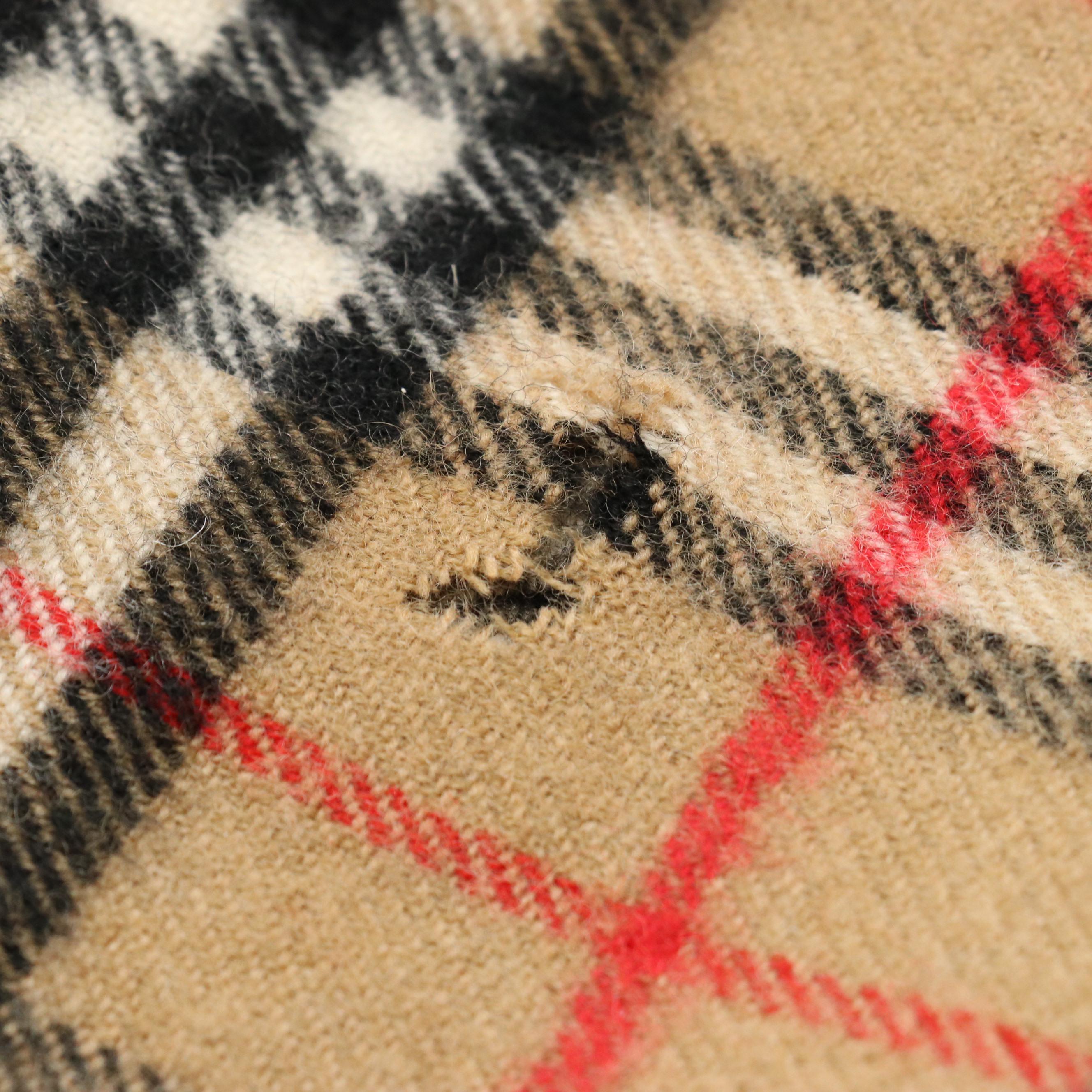 Burberrys Cashmere and Wool Fringe Scarf in House Check