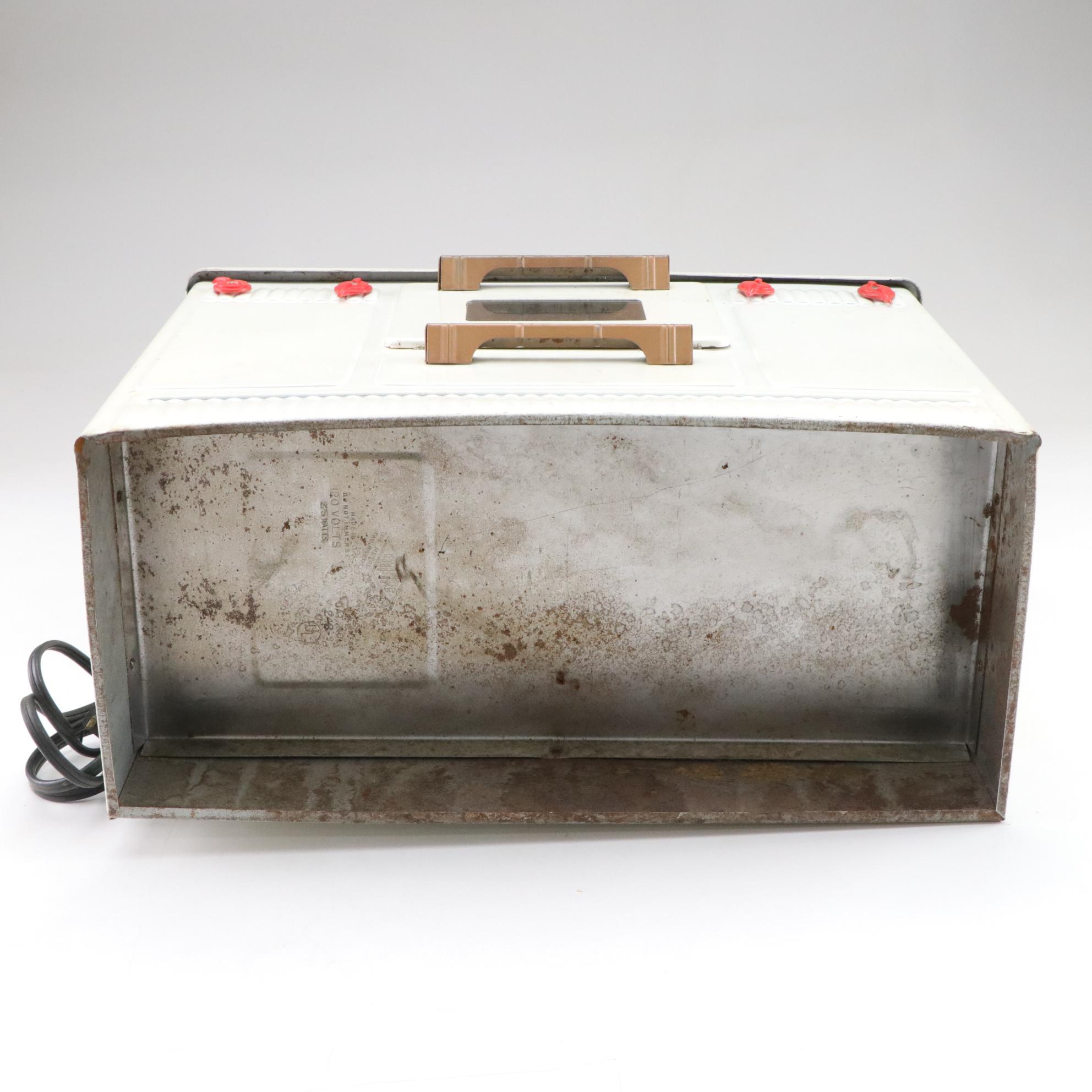 Empire "Little Lady" Children's Electric Toy Stove, 1950s