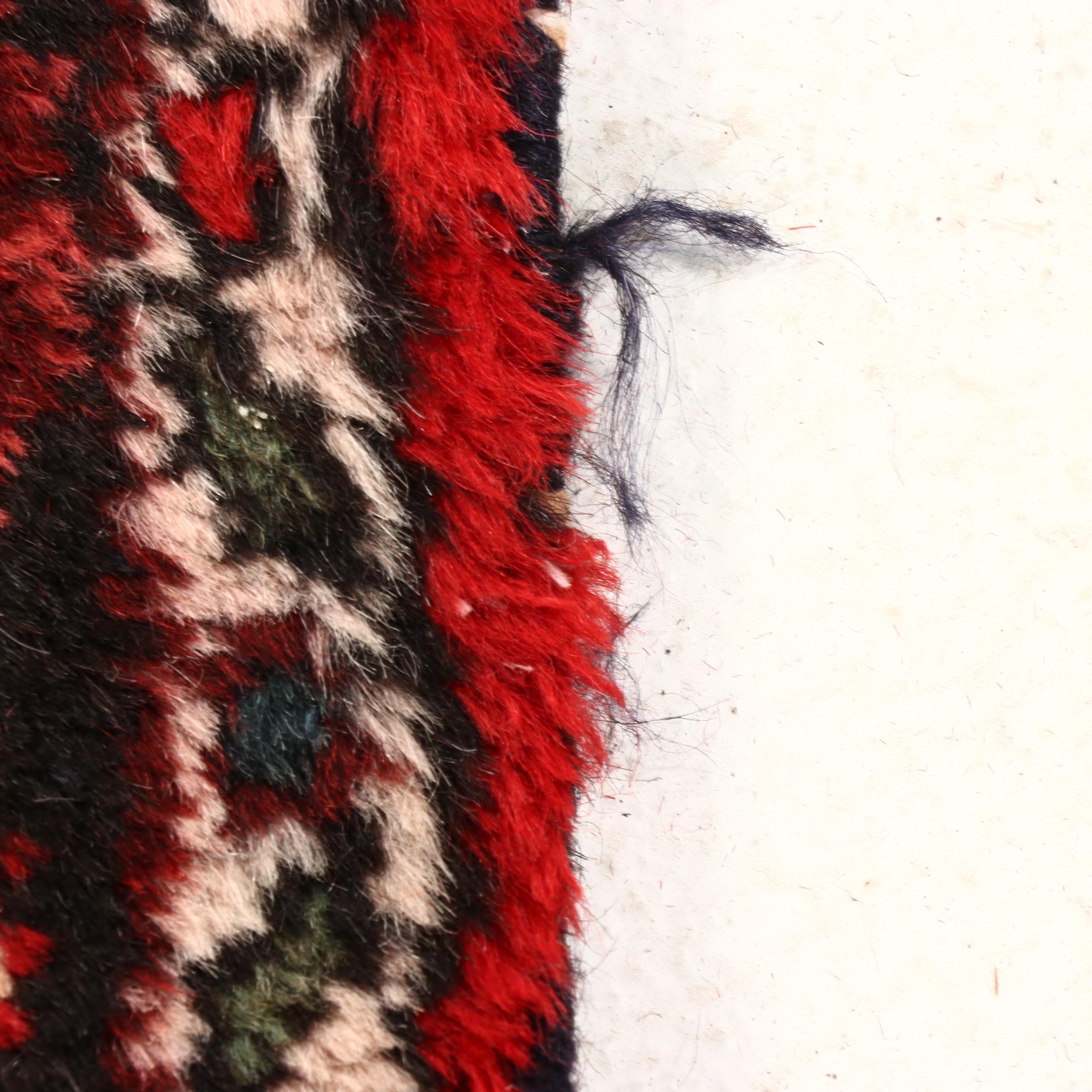 2'10 x 15'4 Hand-Knotted Persian Sarouk Carpet Runner