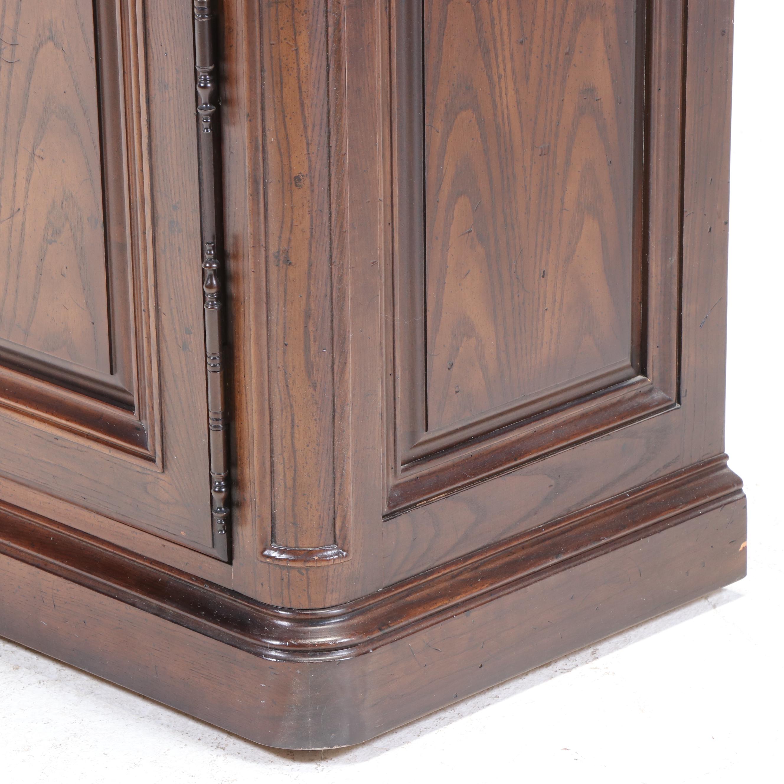 Henredon "Four Centuries" French Provincial Style Oak Server, Late 20th Century