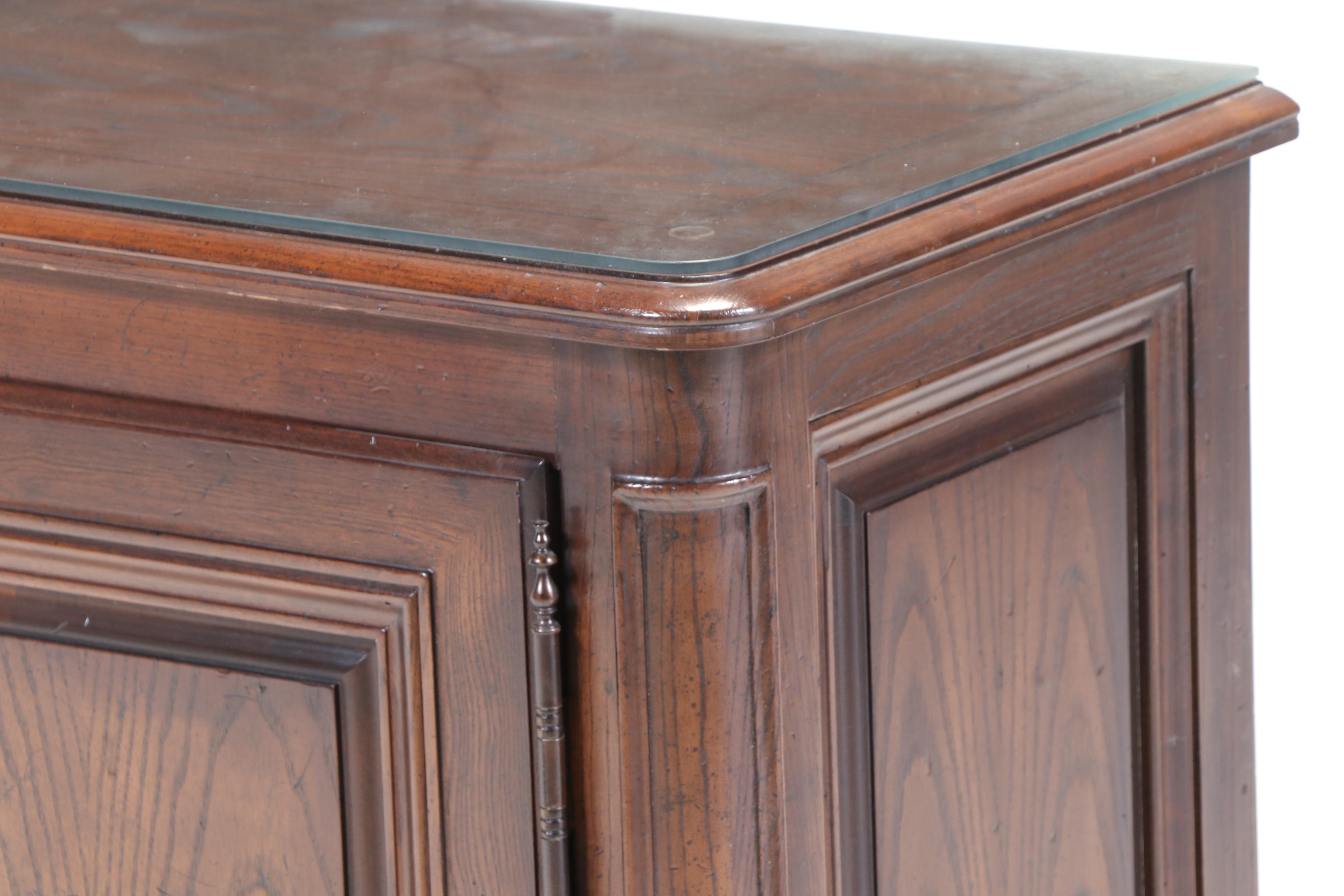 Henredon "Four Centuries" French Provincial Style Oak Server, Late 20th Century