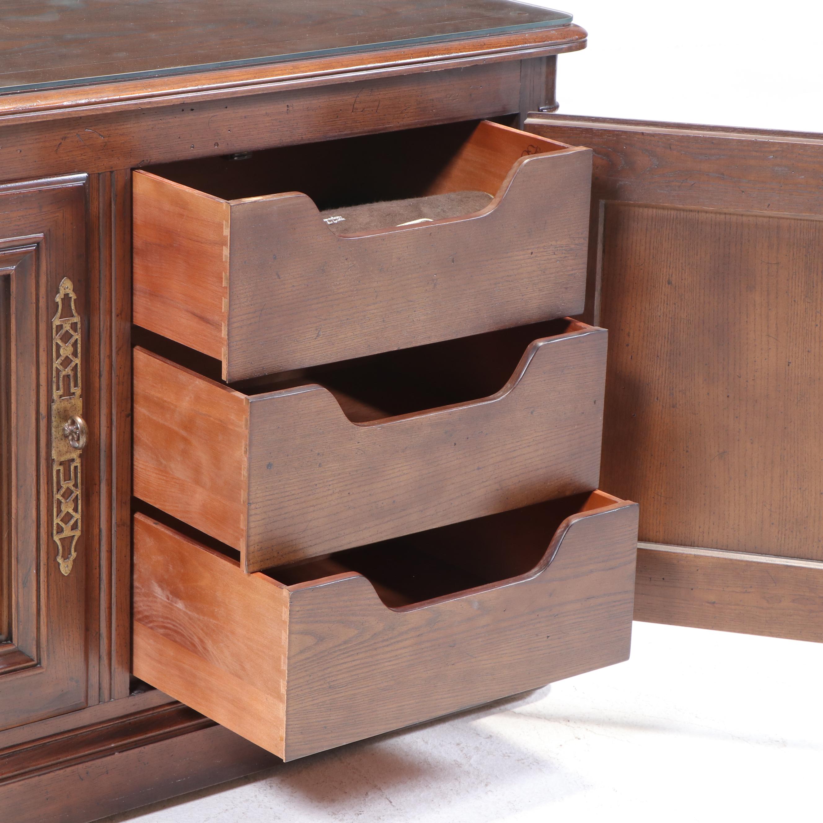 Henredon "Four Centuries" French Provincial Style Oak Server, Late 20th Century