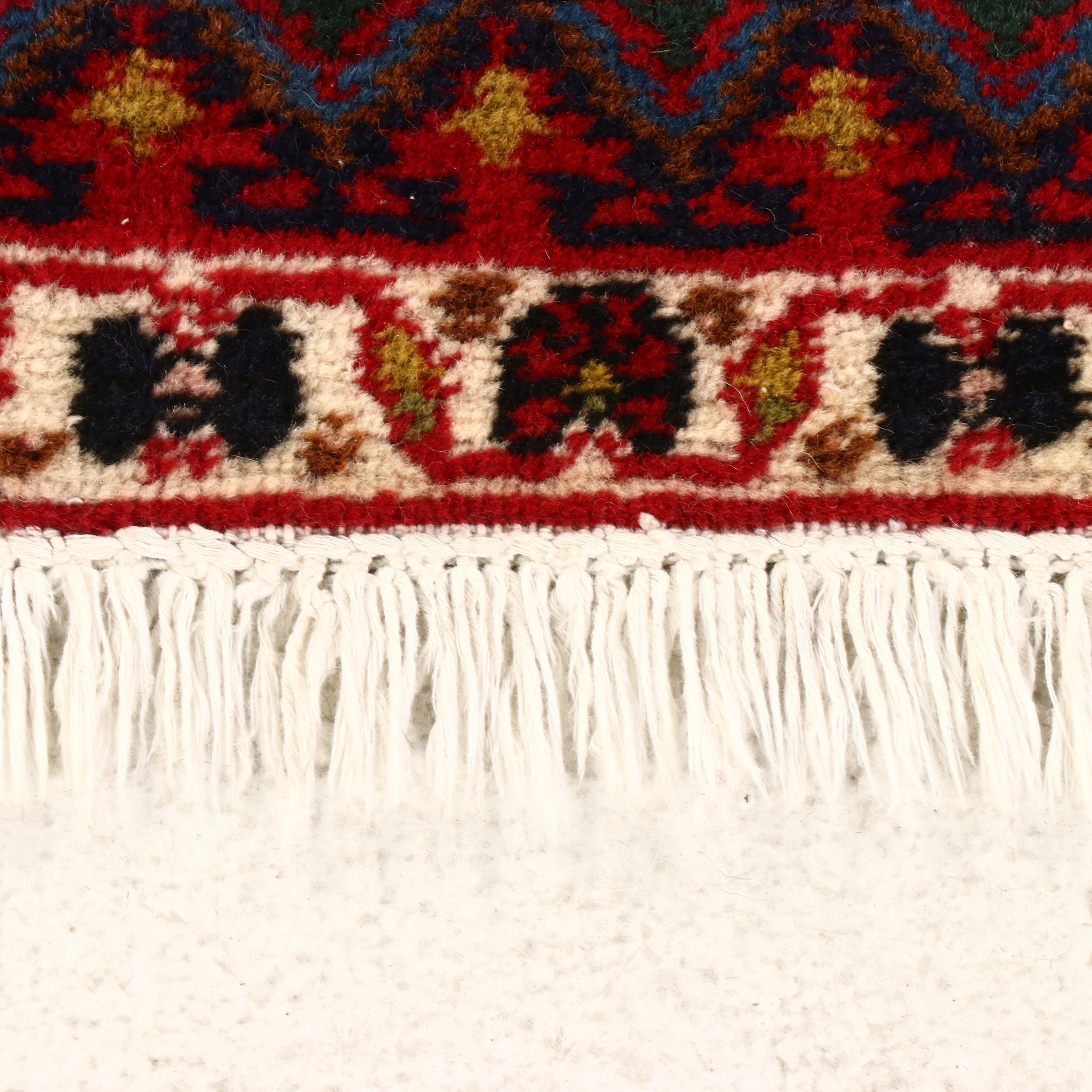 5'4 x 7'6 Hand-Knotted Persian Mashhad Area Rug