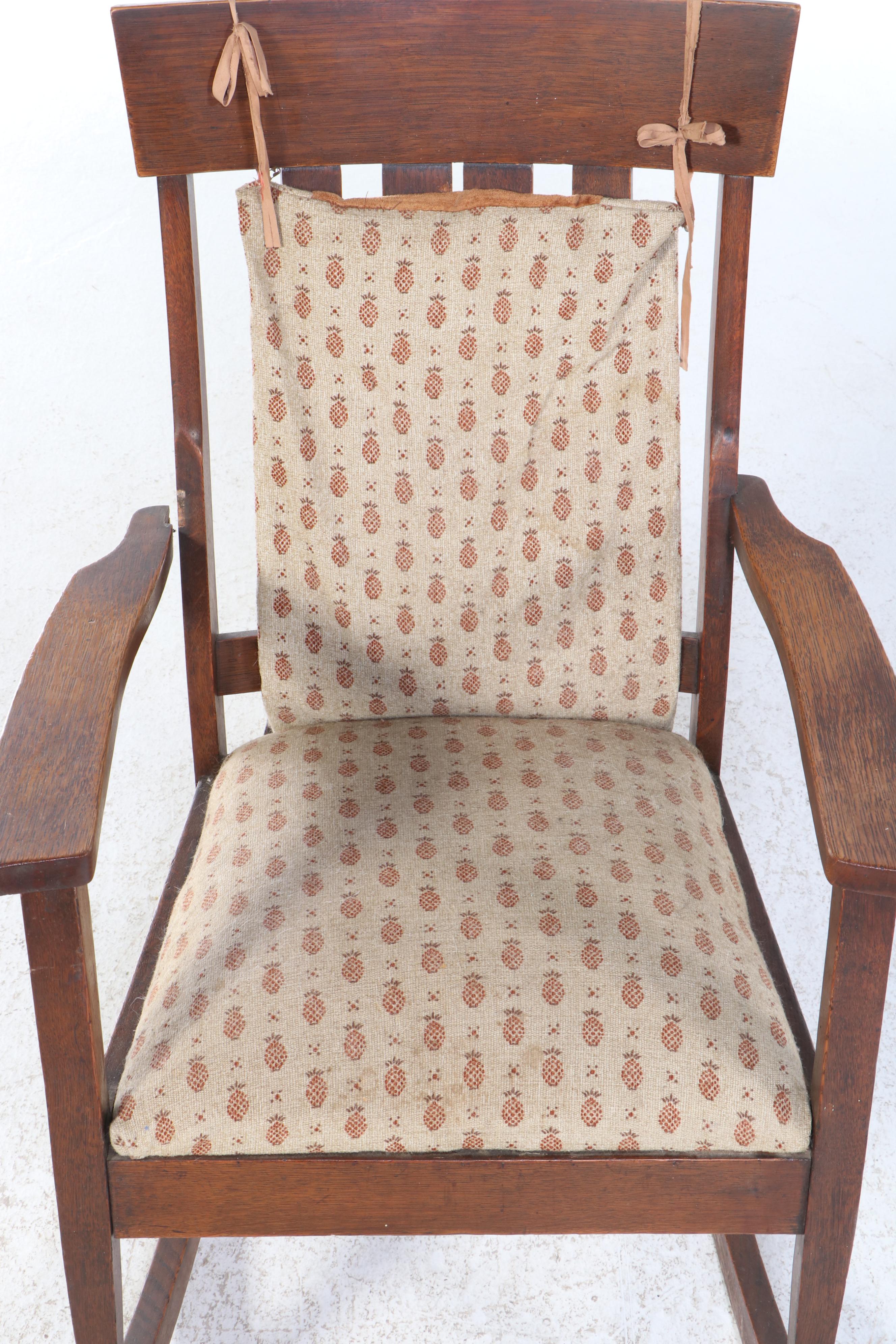 Cochran Chair Co. Arts and Crafts Quartersawn Oak Rocker, Early 20th Century