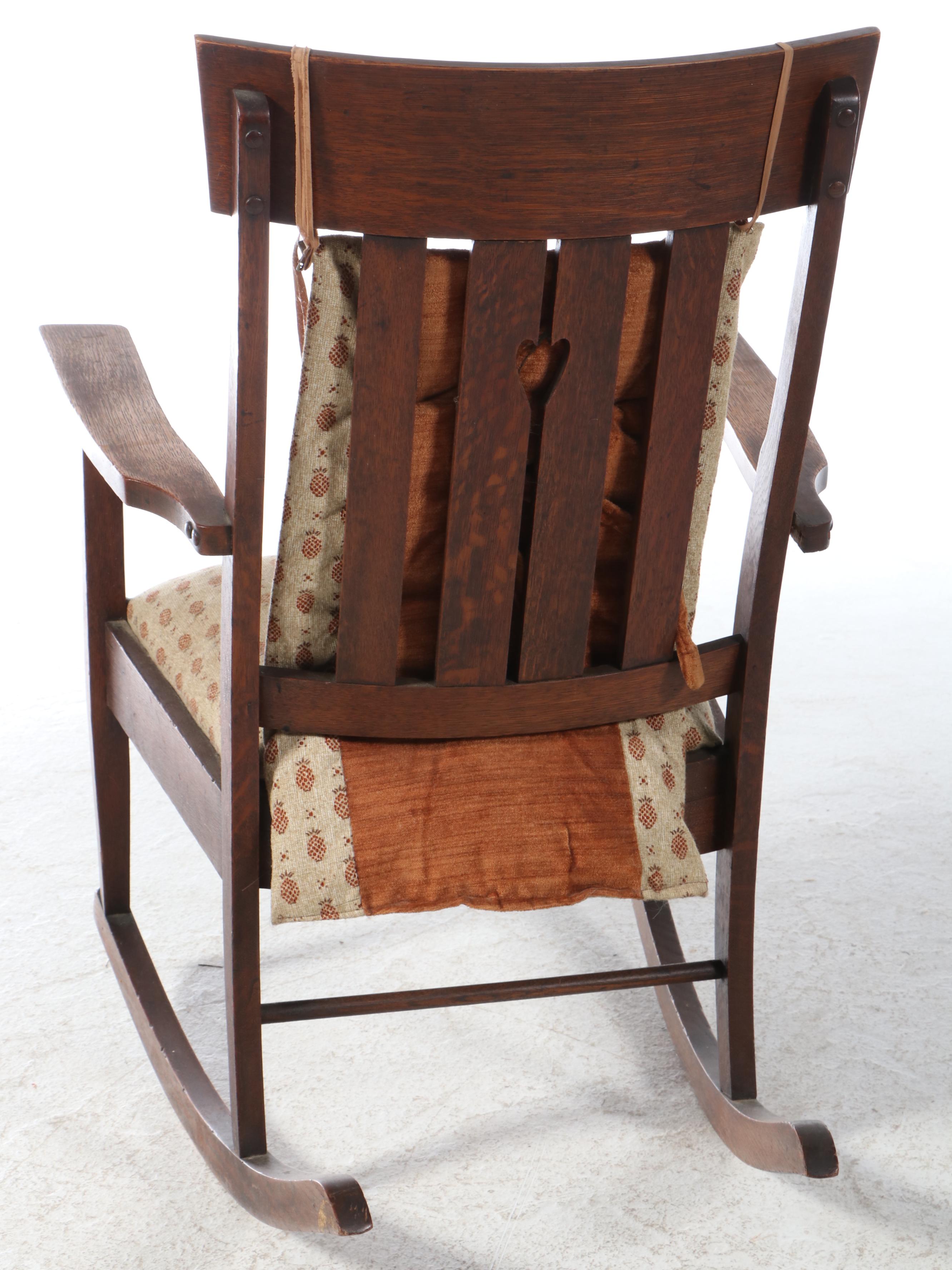 Cochran Chair Co. Arts and Crafts Quartersawn Oak Rocker, Early 20th Century