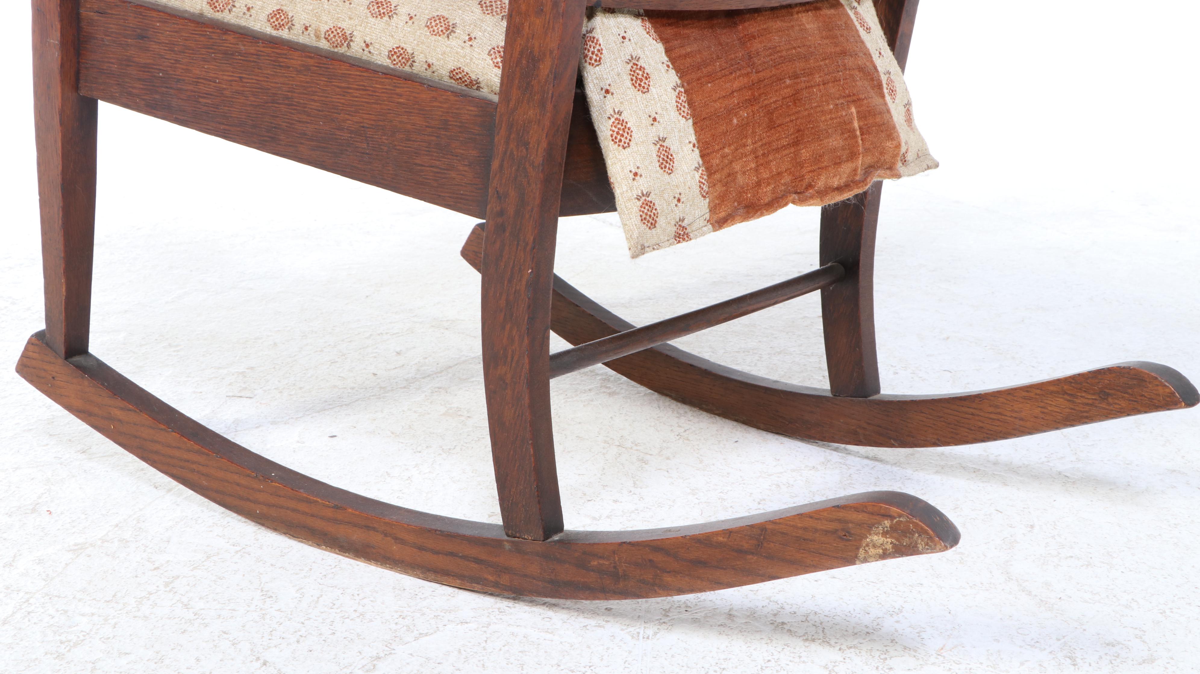 Cochran Chair Co. Arts and Crafts Quartersawn Oak Rocker, Early 20th Century