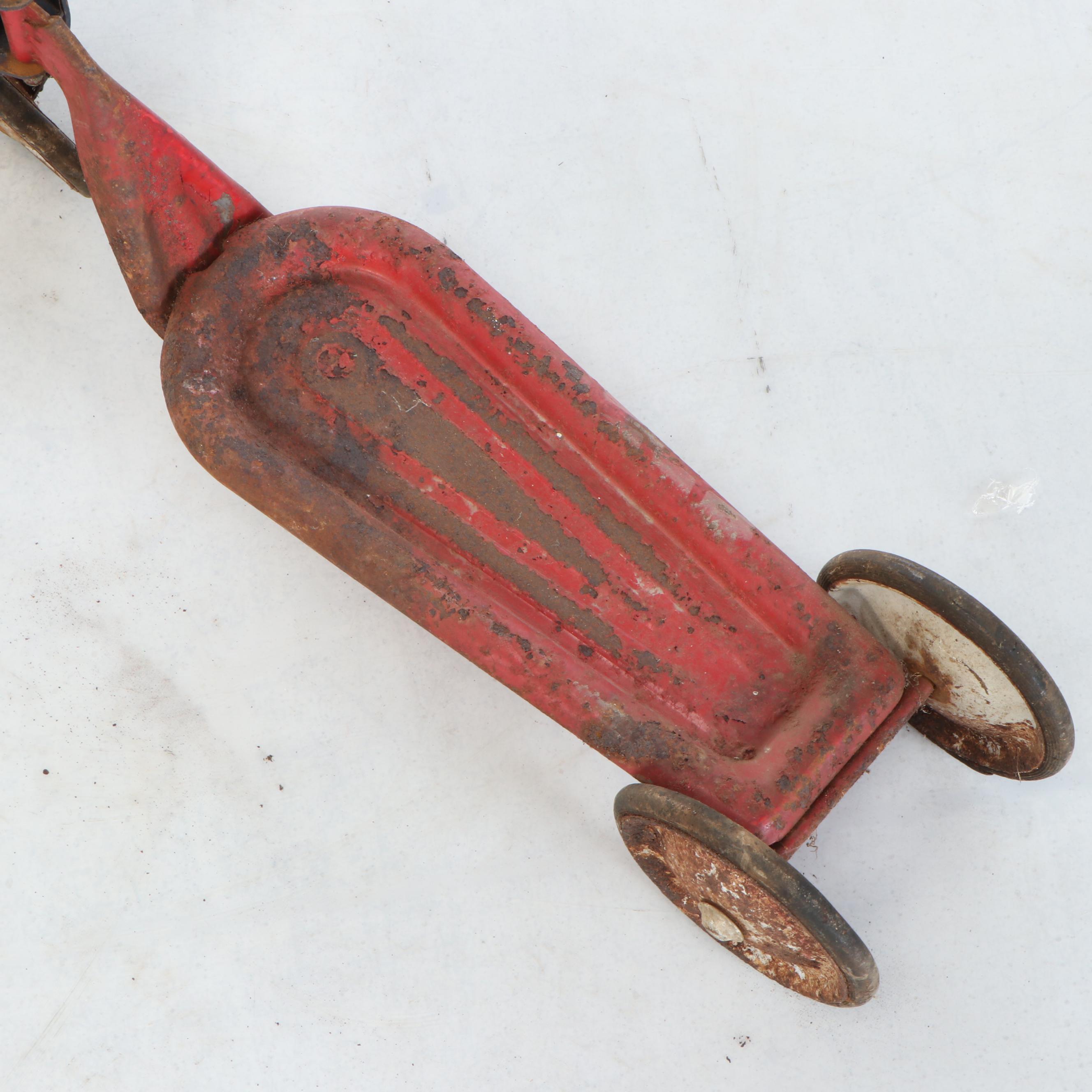 Hamilton Greyhound Scooter with Brake and Kickstand & Other Three-Wheel Scooter