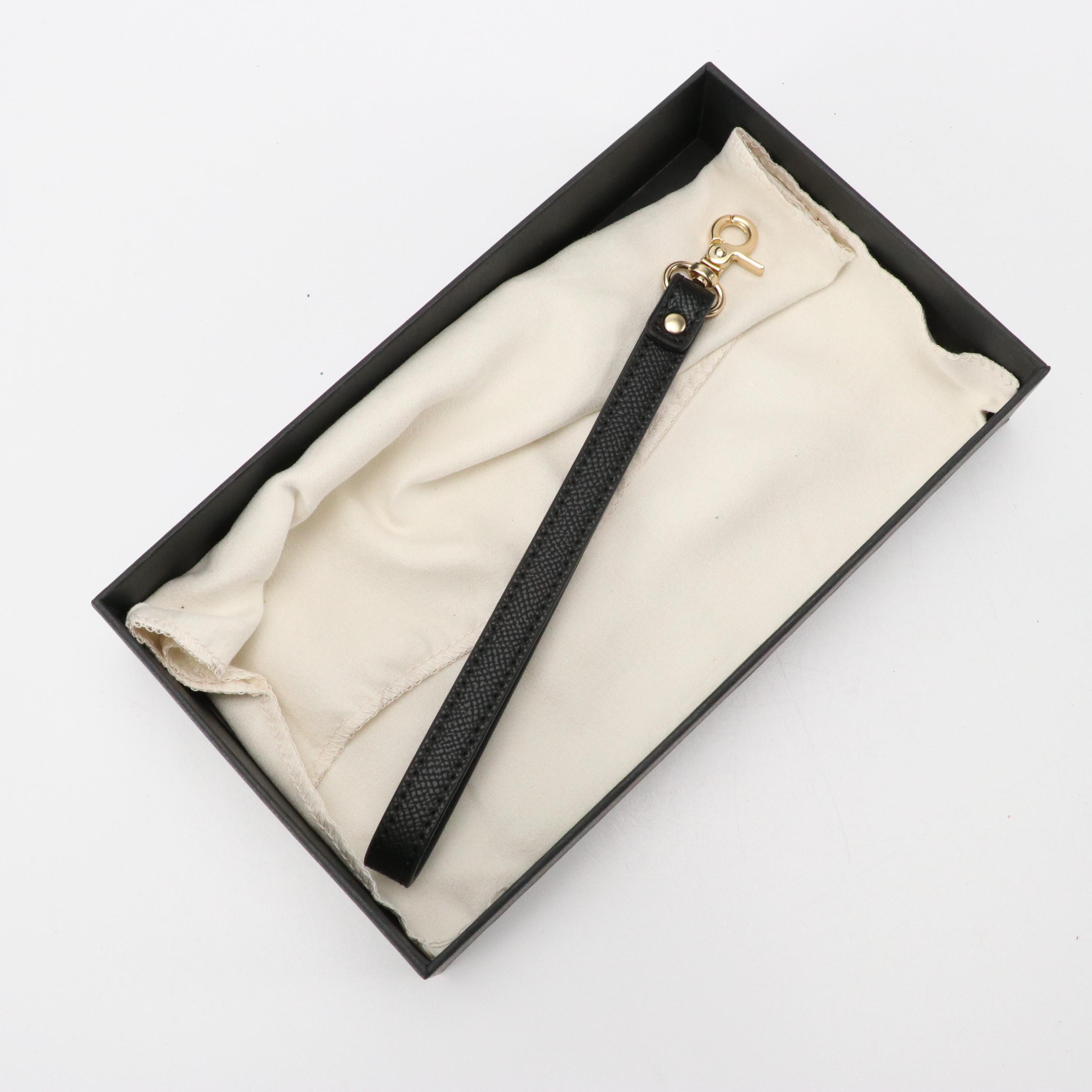 Klassy Watches Black Wallet Clutch/Wristlet with Box