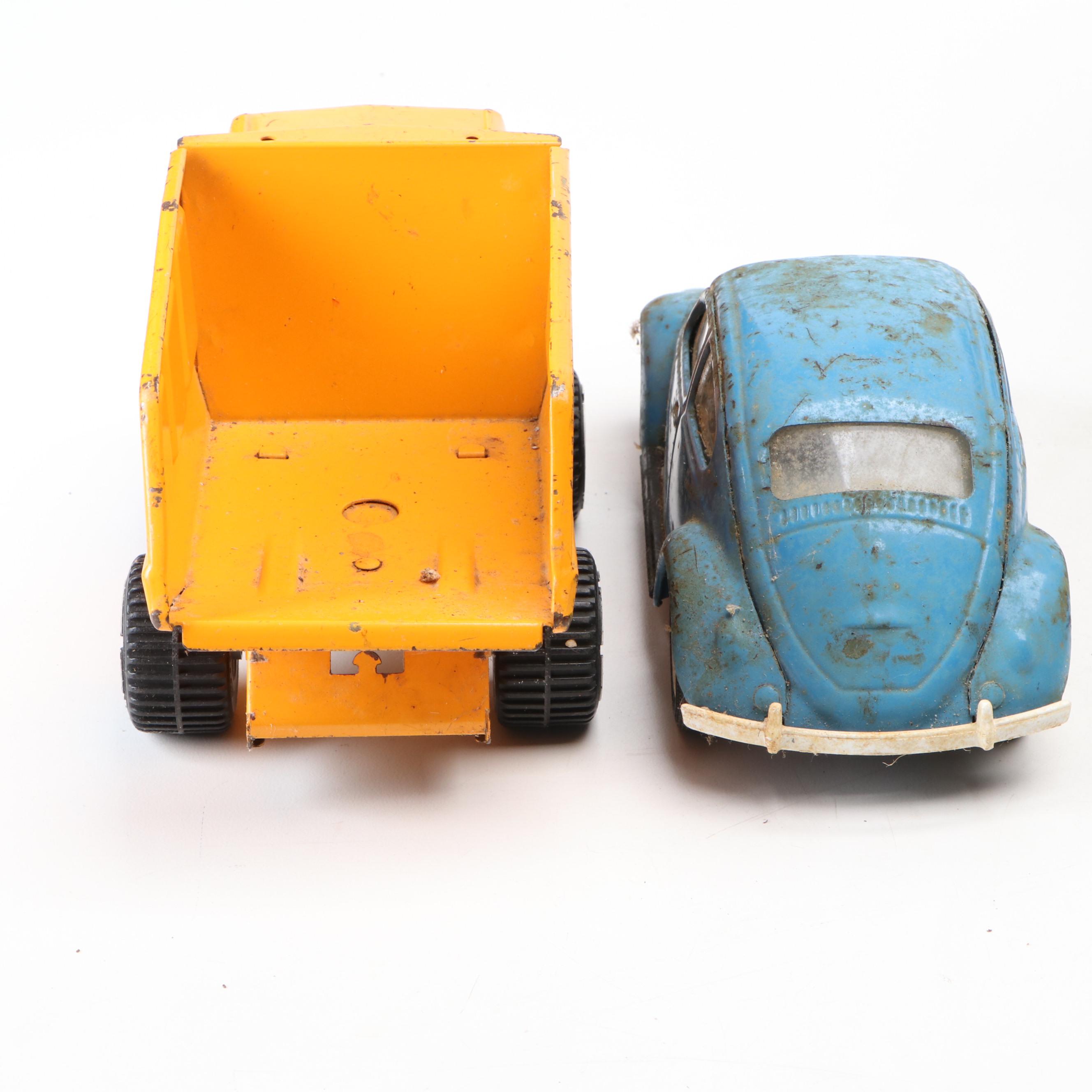 Tonka Winnebago Indian RV Camper, Volkswagen Beetle and Dump Trucks