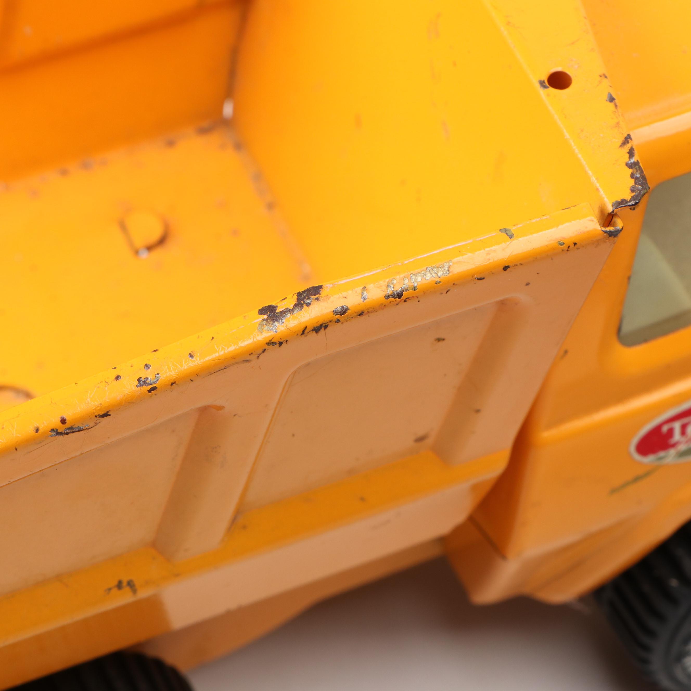 Tonka Winnebago Indian RV Camper, Volkswagen Beetle and Dump Trucks