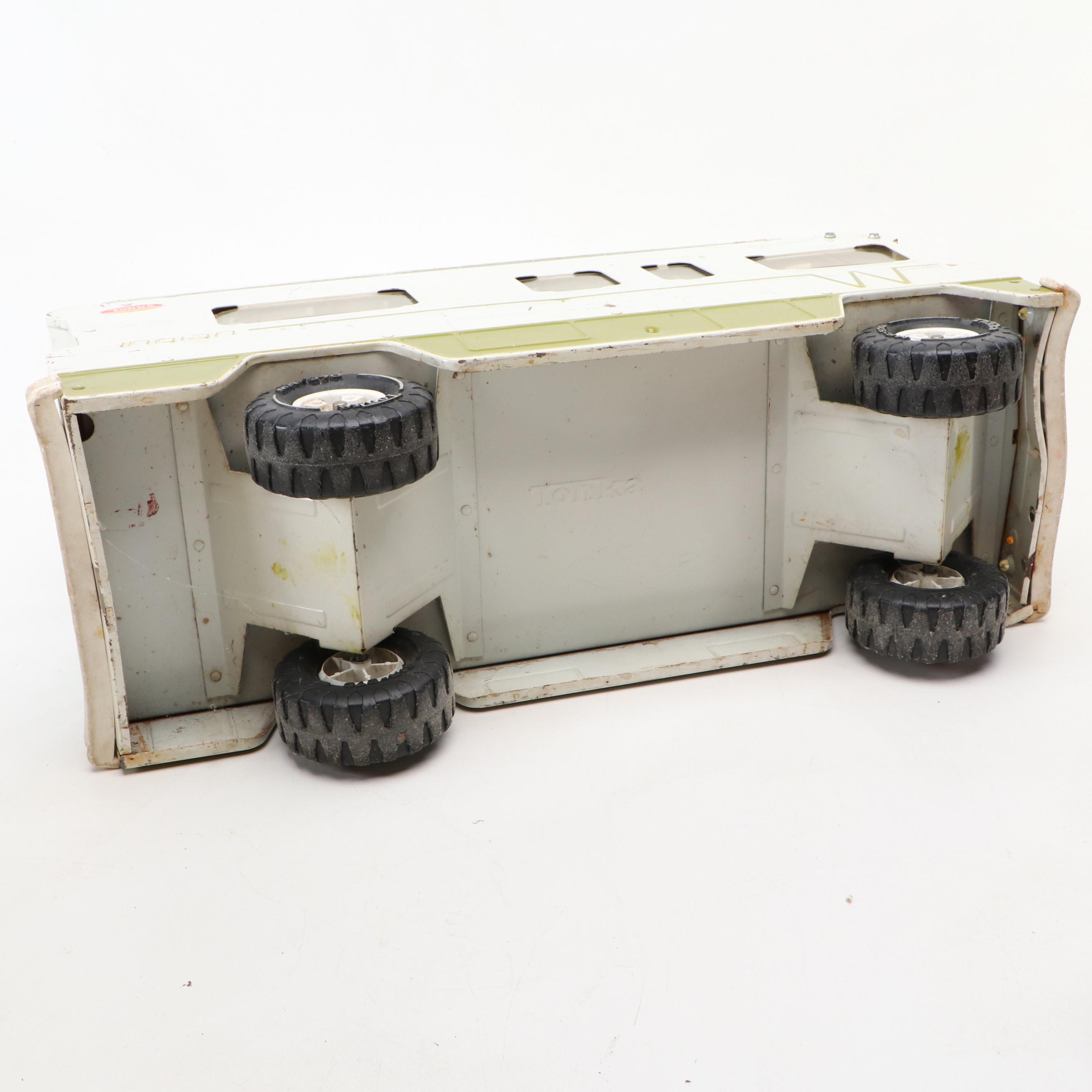 Tonka Winnebago Indian RV Camper, Volkswagen Beetle and Dump Trucks