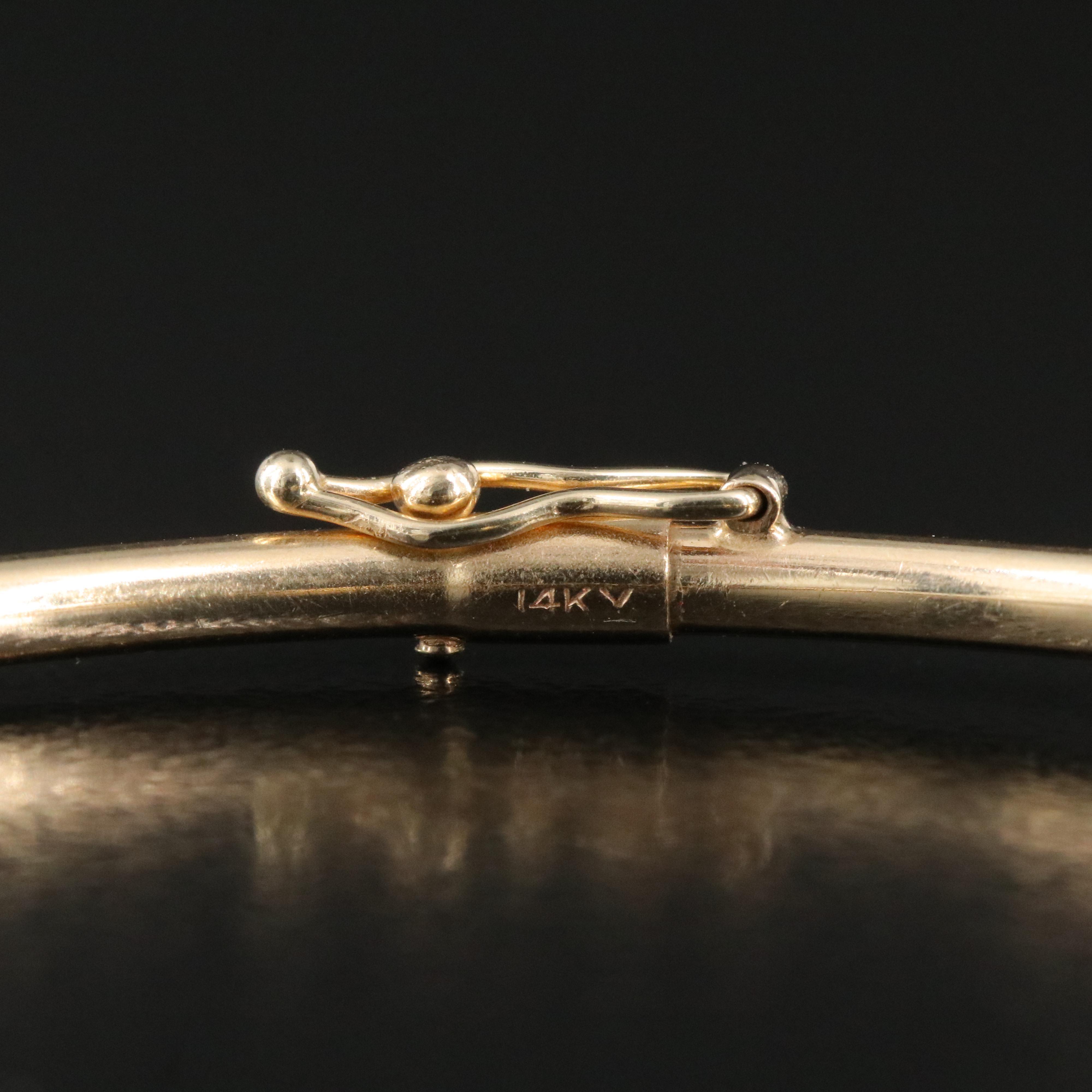 14K Black Onyx and Diamond Hinged Bangle Bracelet