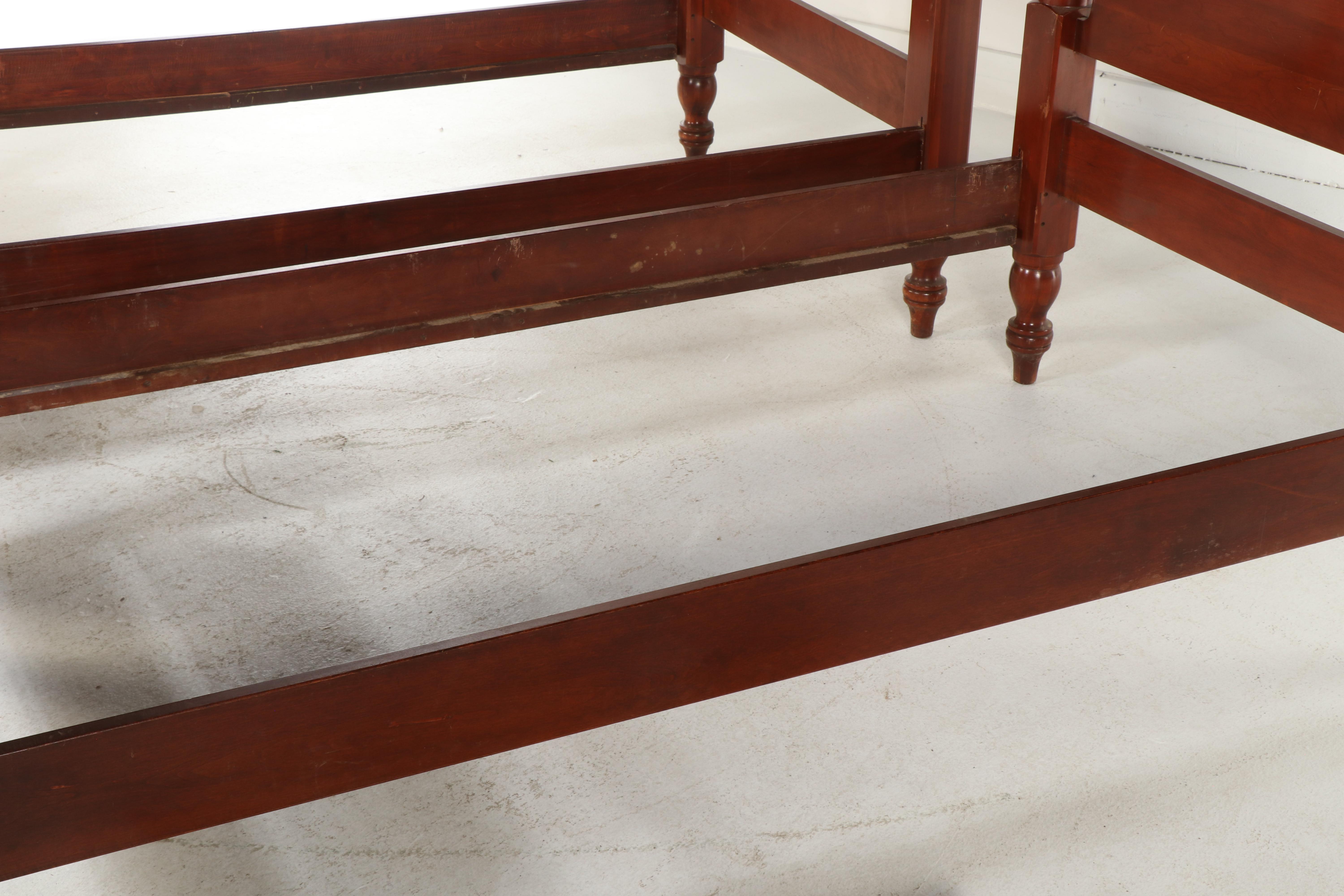 Pair of Willet Wildwood Federal Style Cherry Twin Bed Frames, Mid-20th Century