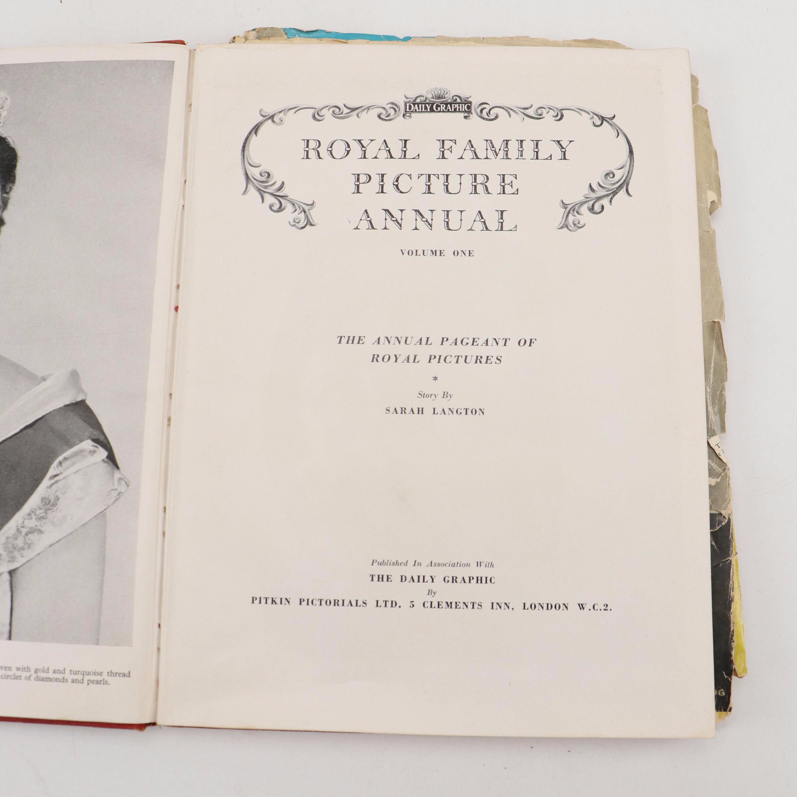 "The Royal Visit to Edinburgh" and More with Queen Elizabeth Silver Jubilee Dish