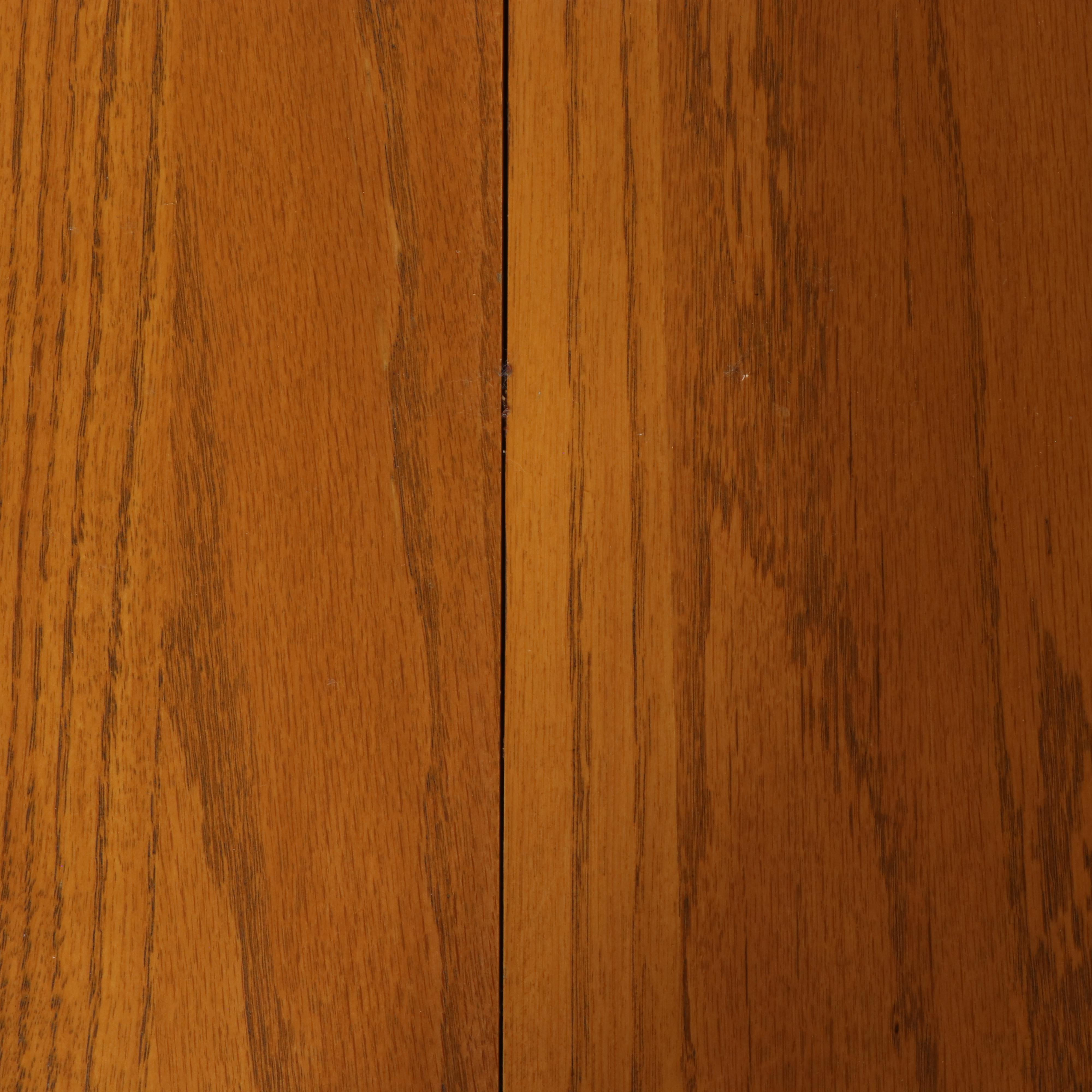 Oak Dining Table with Four Windsor Side Chairs