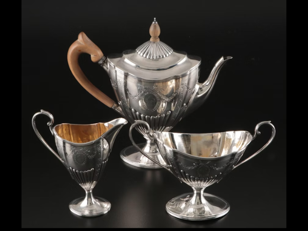 Elevated Classics: Furniture, Art & Décor