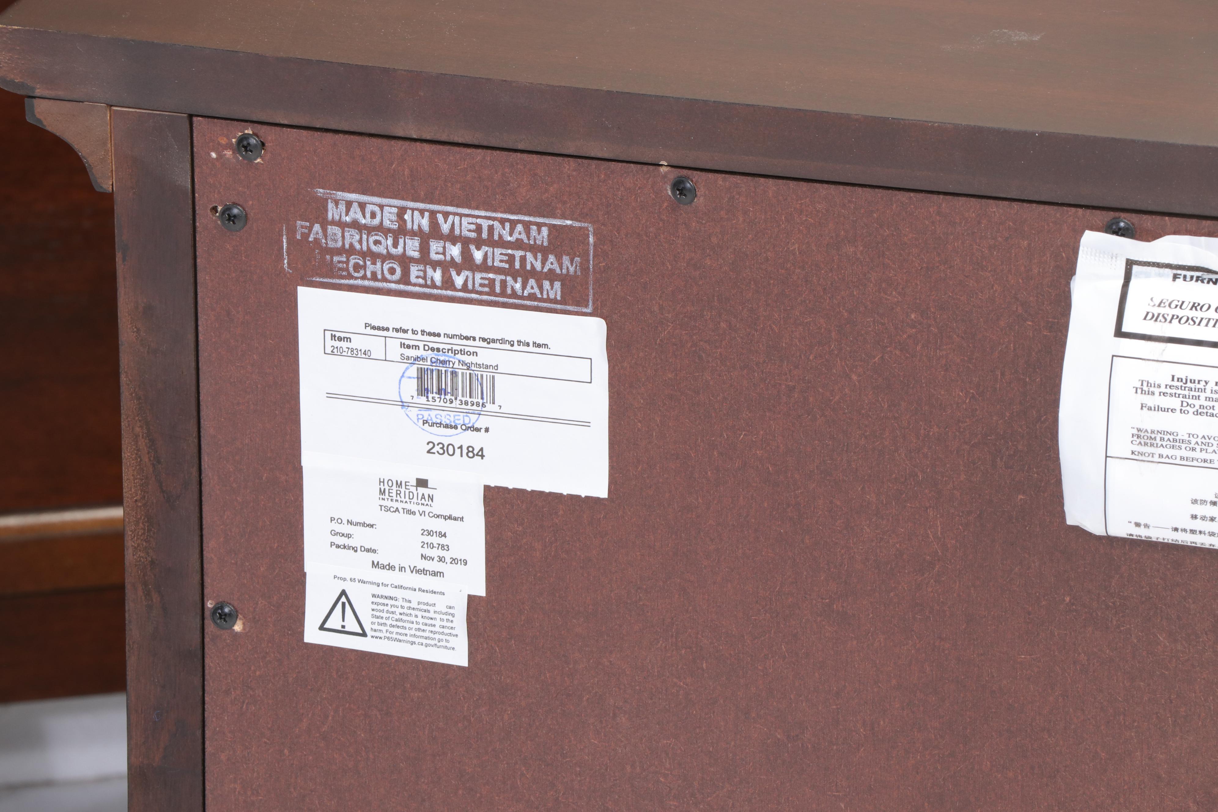 Shaker Style Walnut Finish Panel Queen Bed Frame and Nightstands