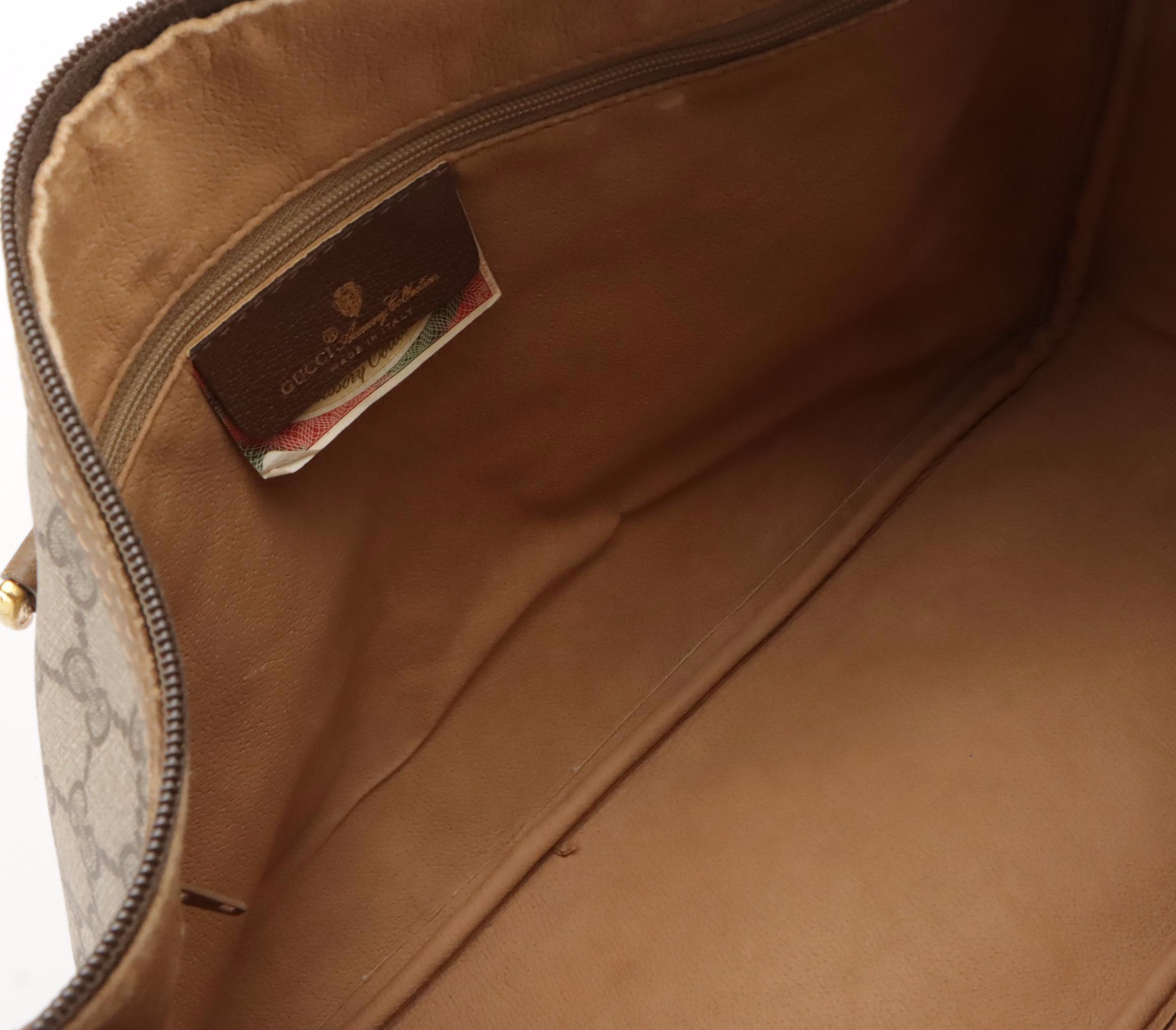 Gucci Accessory Collection Zip Tote in GG Supreme Canvas with Leather Trim