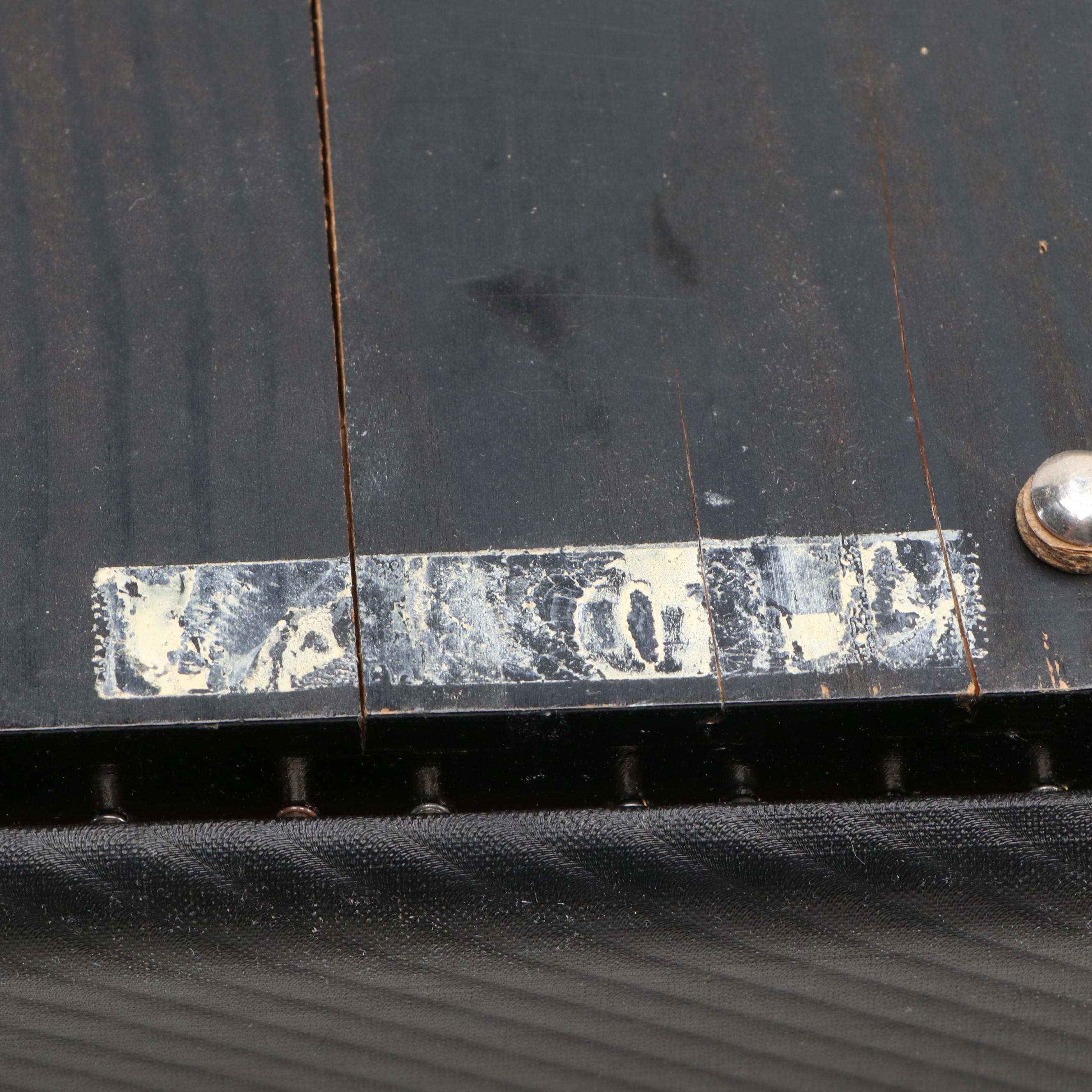 German Jubletone Wooden Lap Harp with Music Book