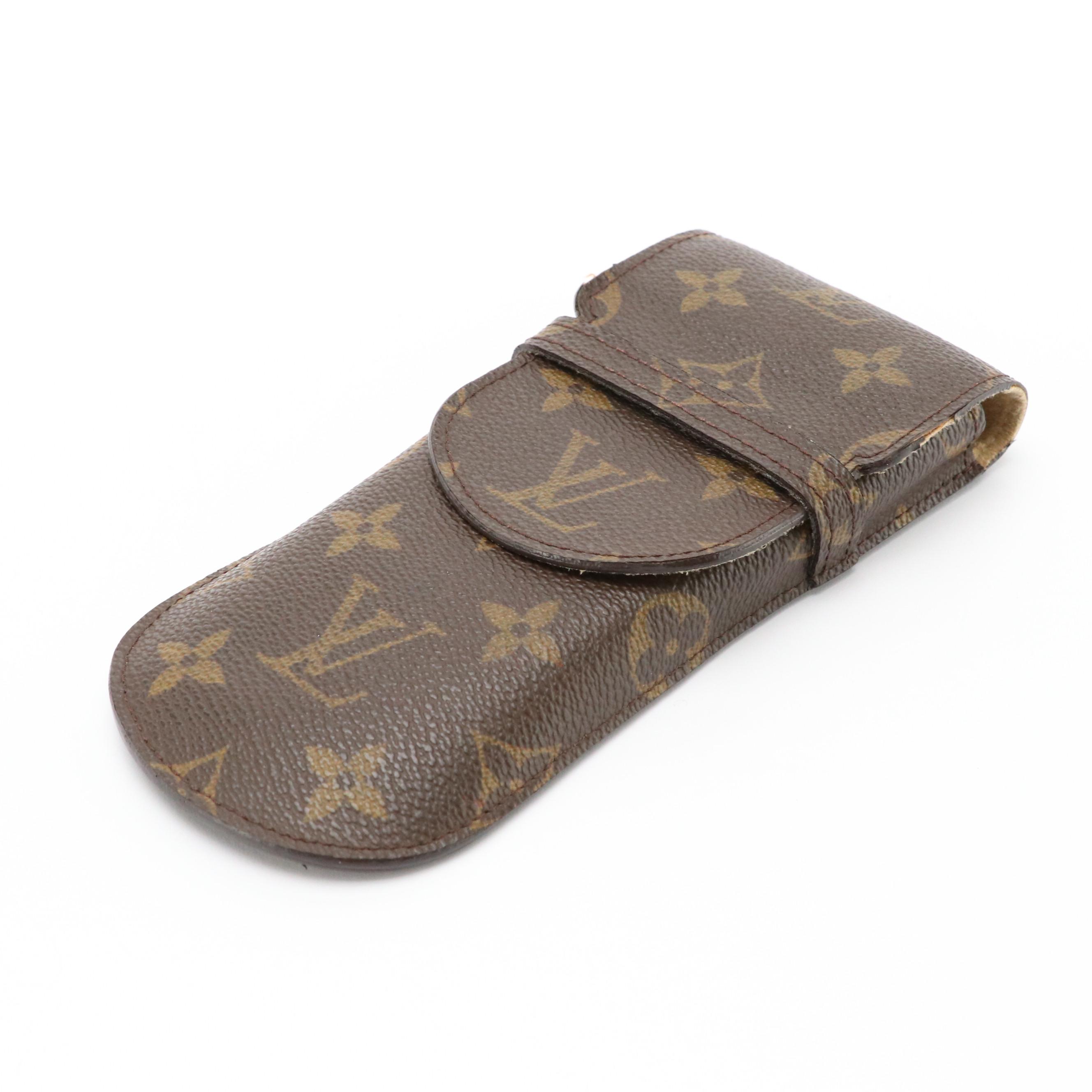 Louis Vuitton Soft Eyeglass Case in Monogram Canvas with Microfiber Liner