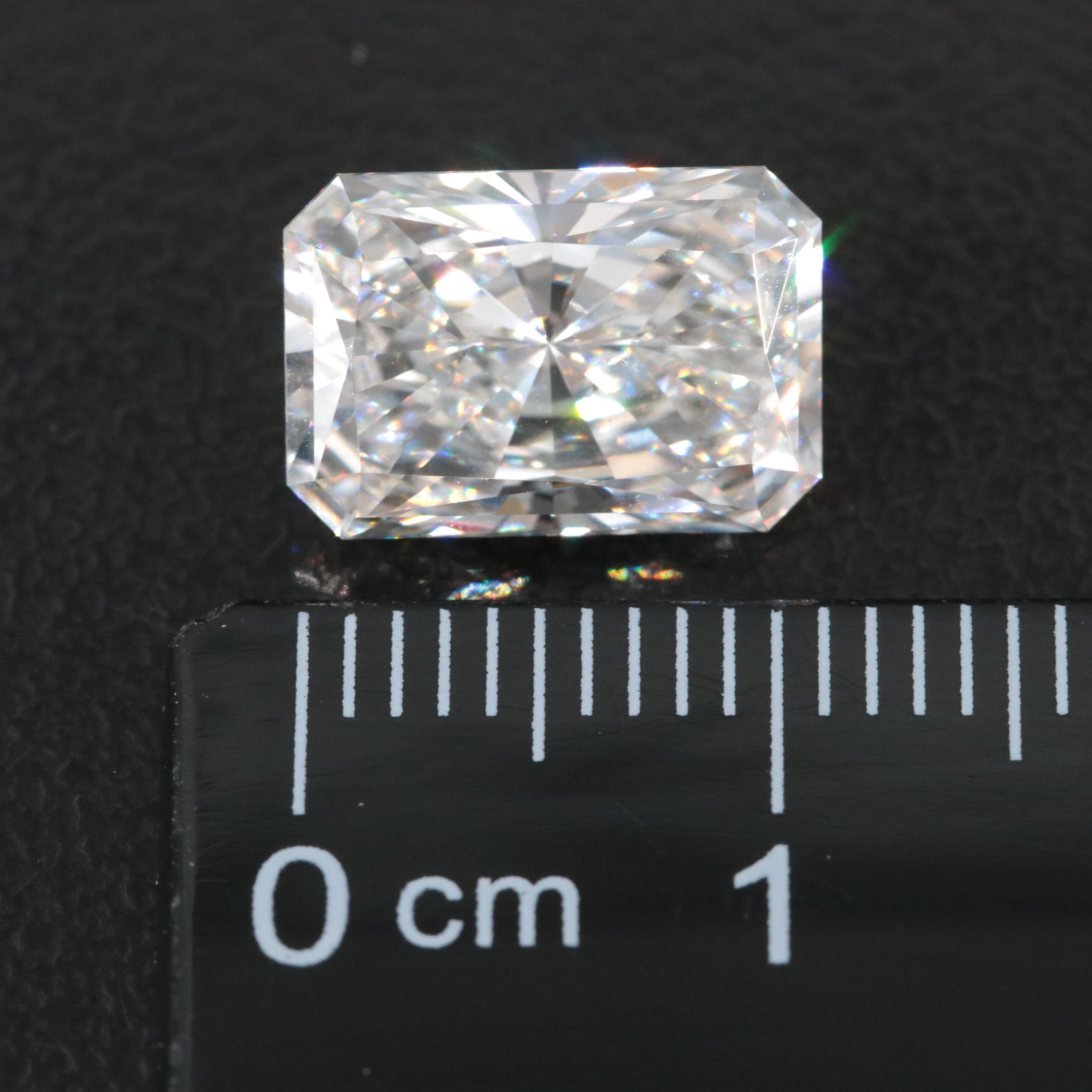 Loose 4.01 CT Lab Grown Diamond with IGI Report