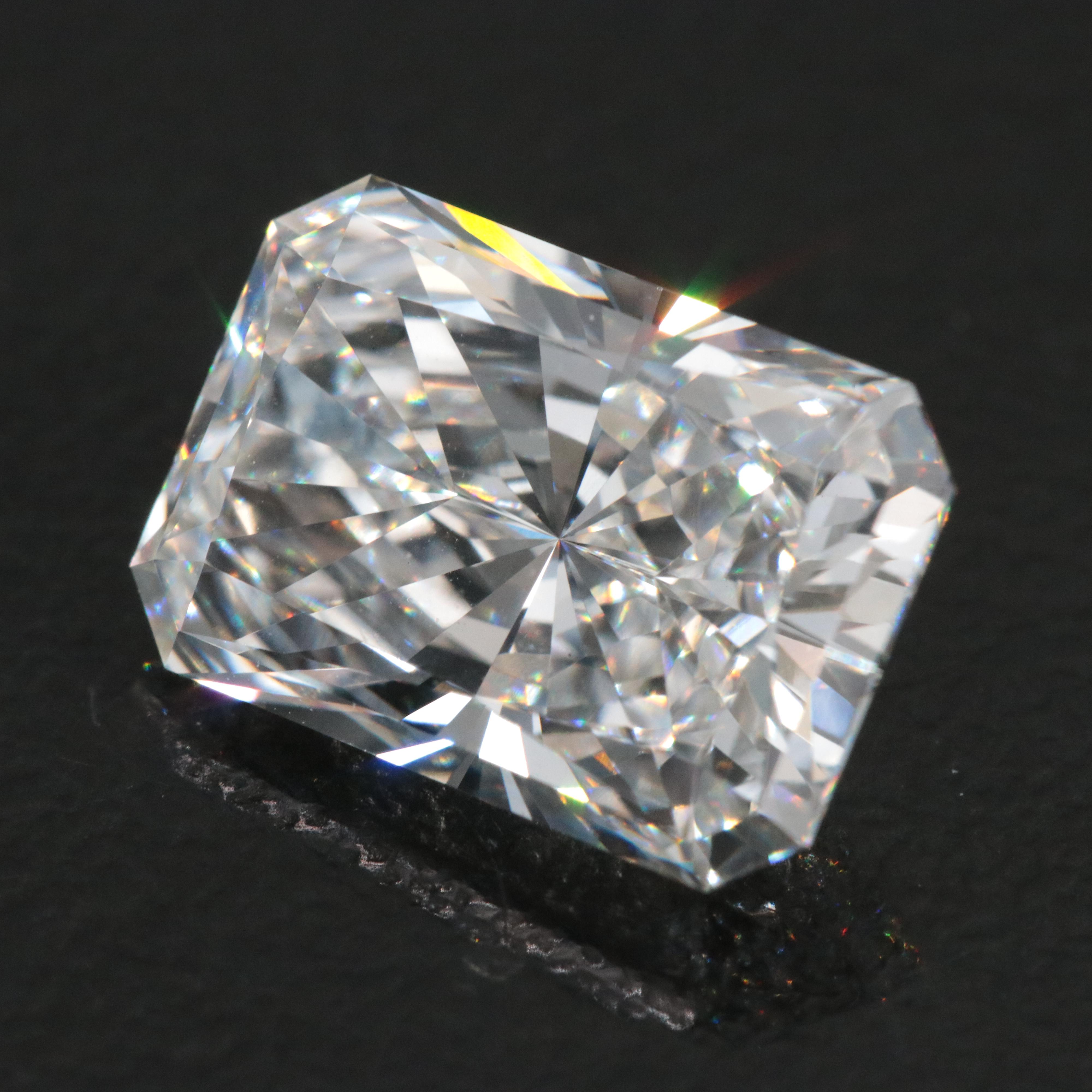 Loose 4.01 CT Lab Grown Diamond with IGI Report