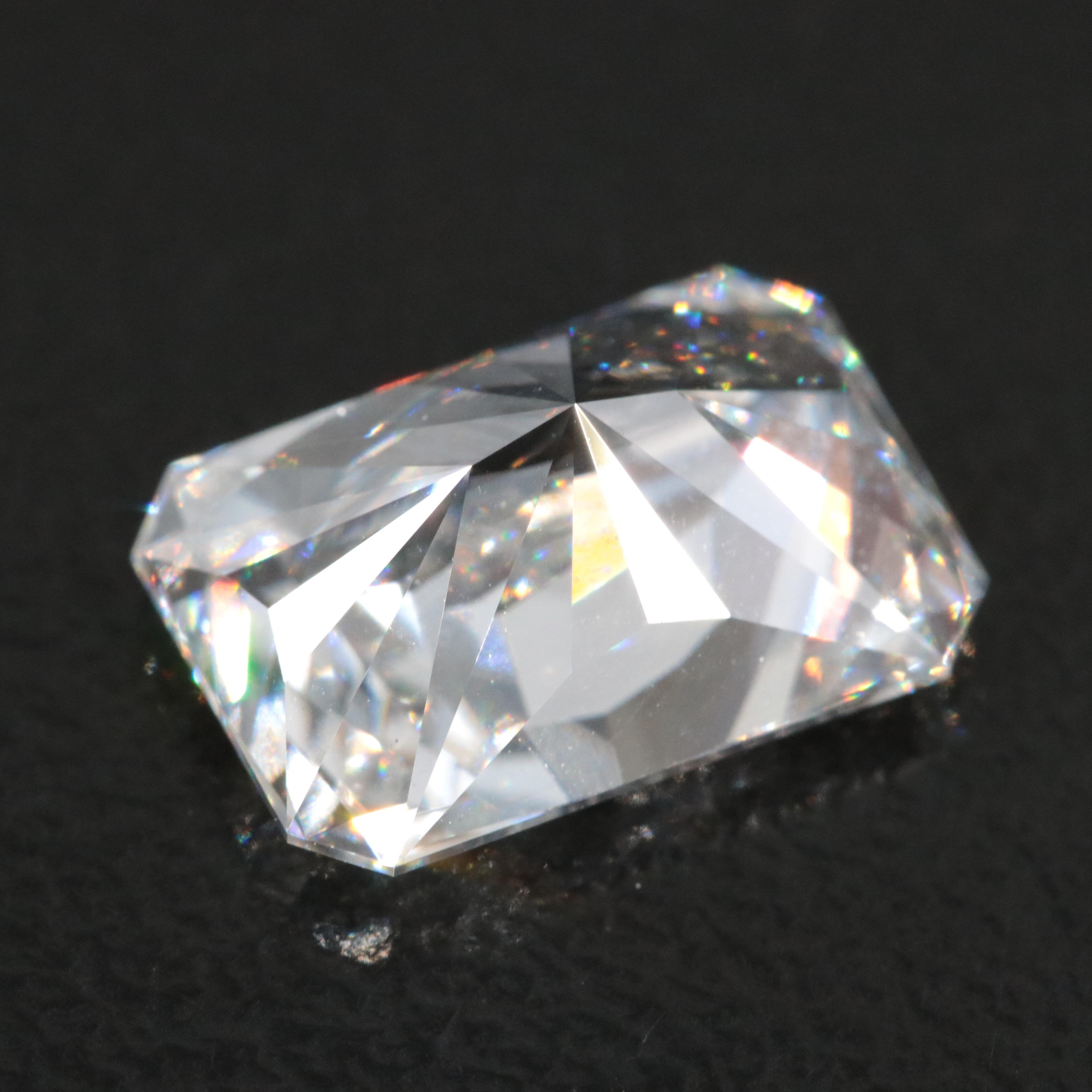 Loose 4.01 CT Lab Grown Diamond with IGI Report