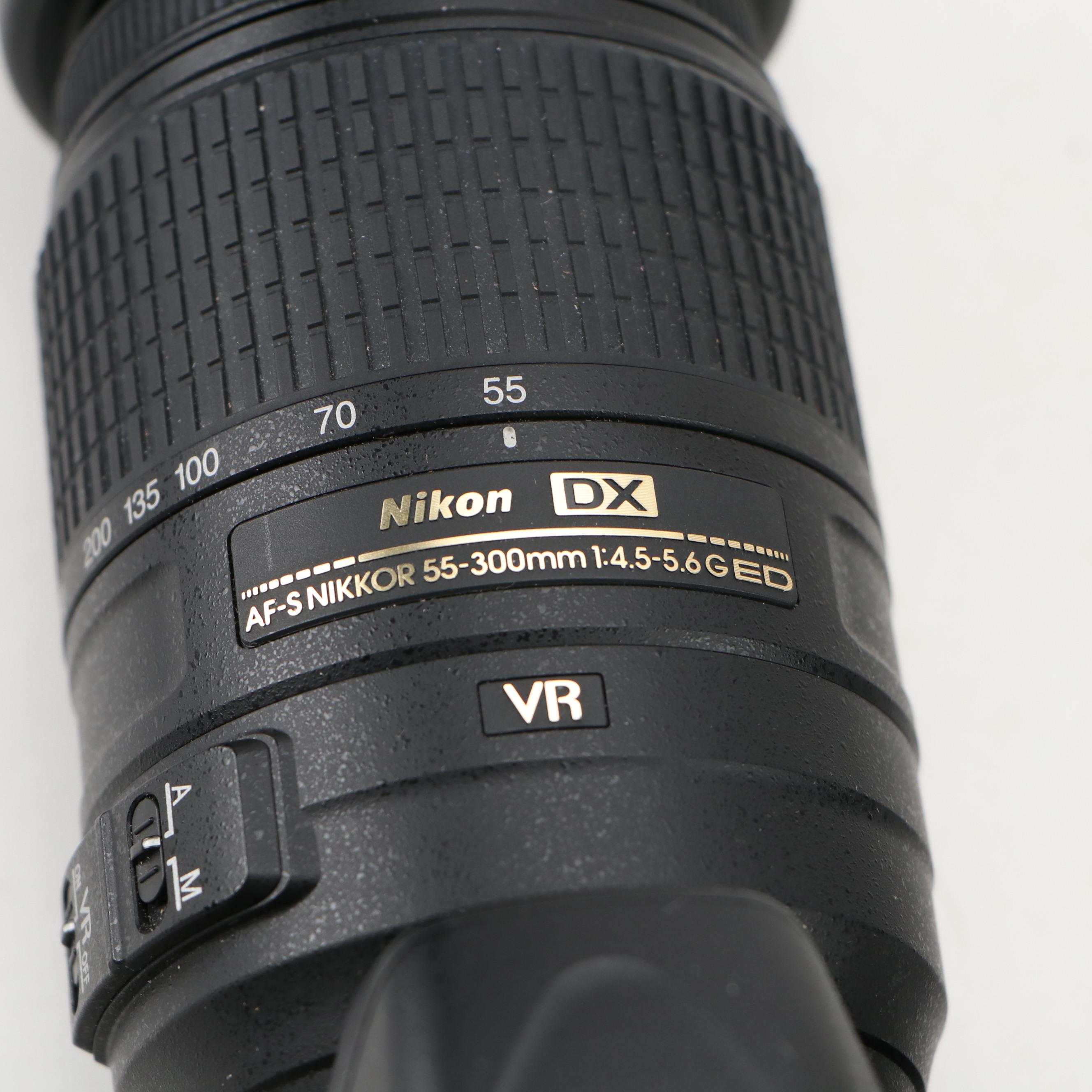 Nikon D5100 SLR Camera with DX AF-S Nikkor 55-300mm Lens, Flash and Bag