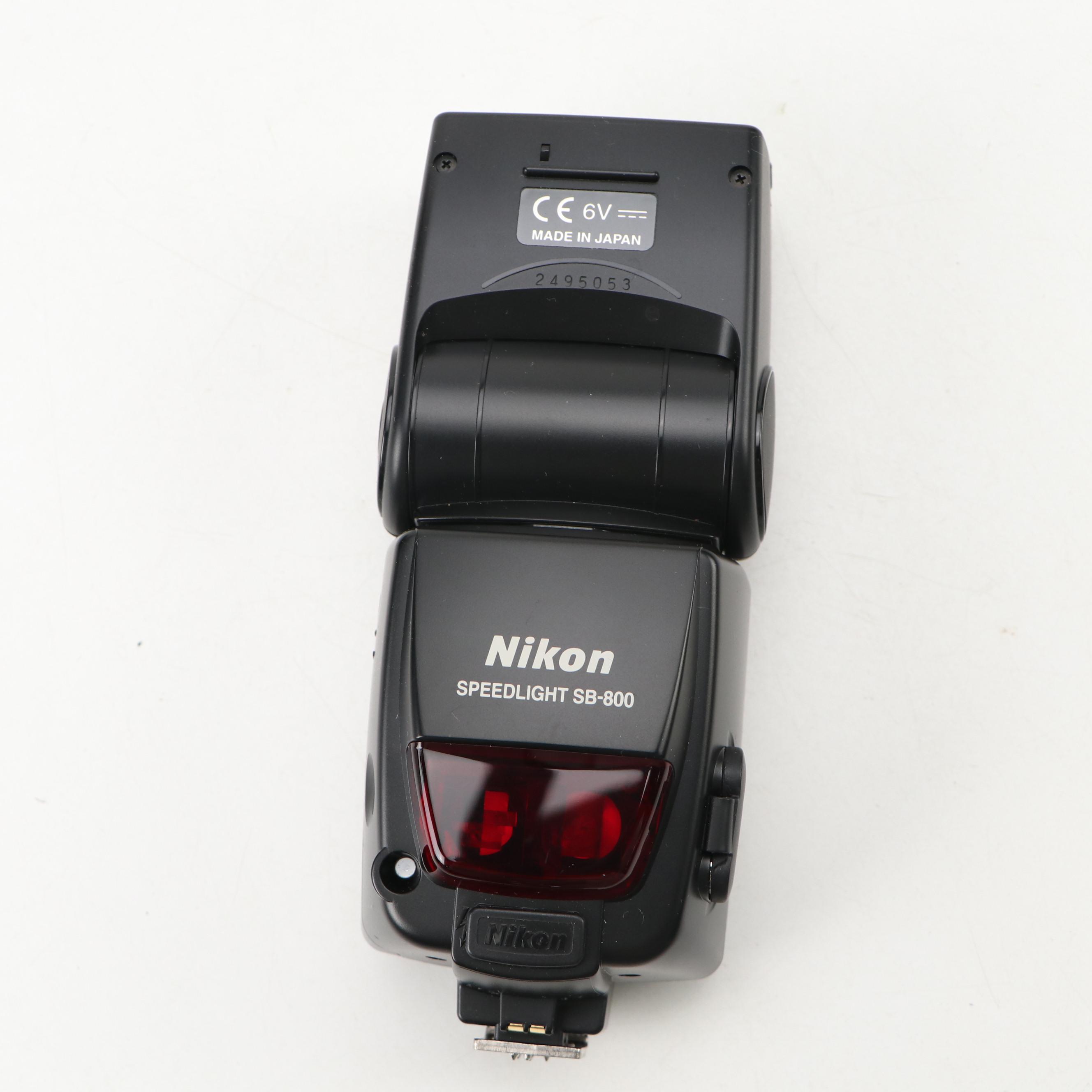 Nikon D5100 SLR Camera with DX AF-S Nikkor 55-300mm Lens, Flash and Bag