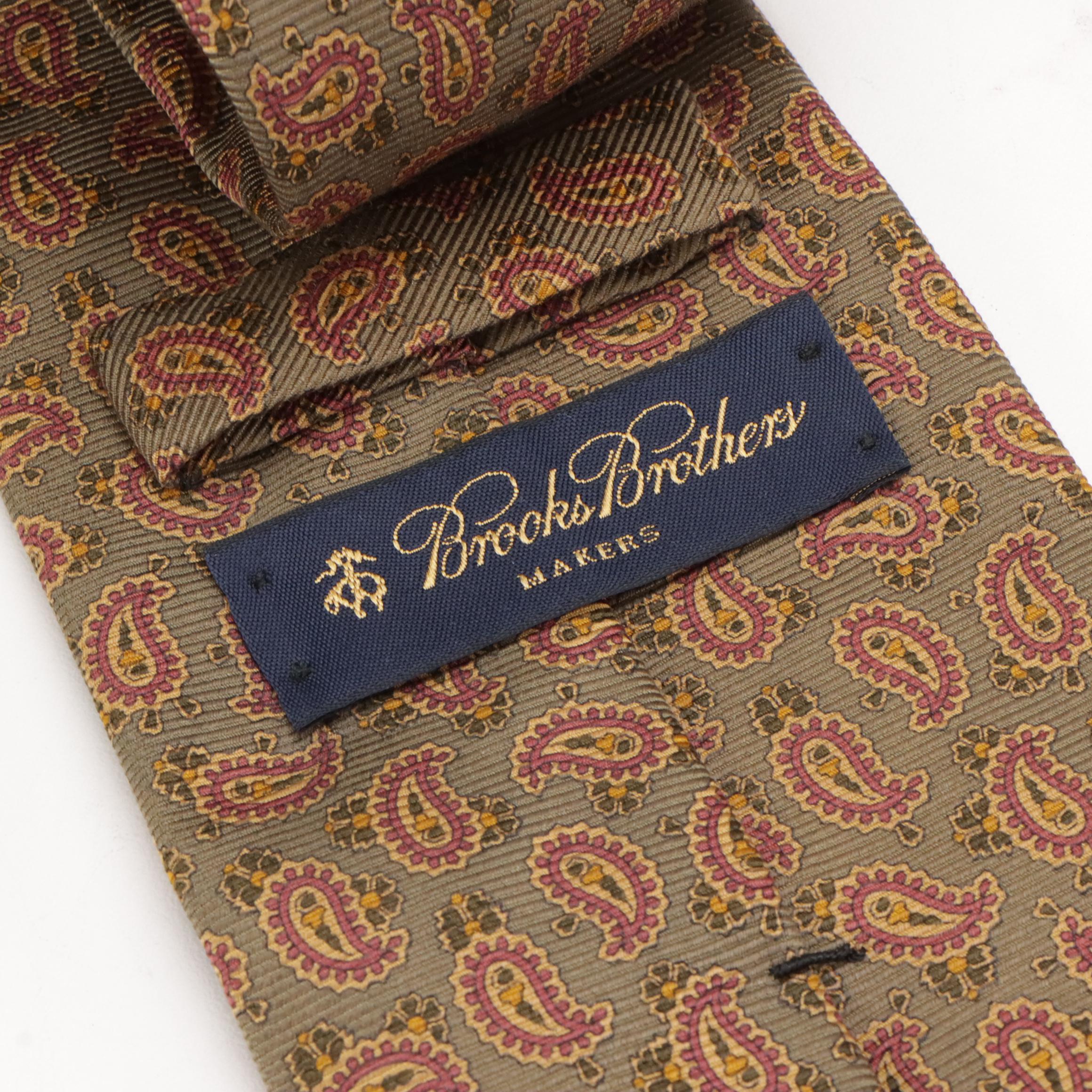 Men's Outdoor Capsule Wardrobe Featuring Patagonia Vest, L.L. Bean Pants & More