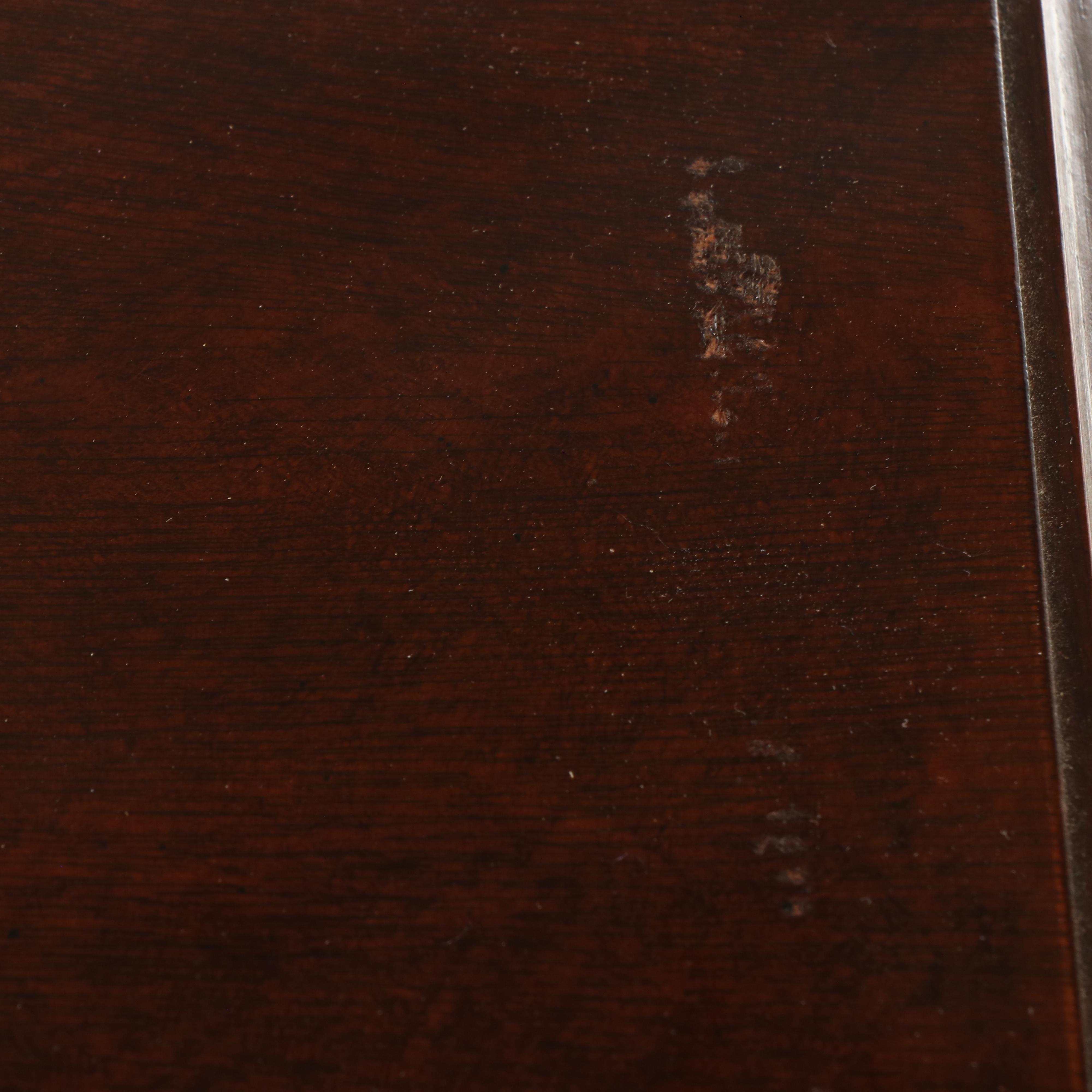 Thomasville Chippendale Style Mahogany Four-Drawer Blockfront Chest